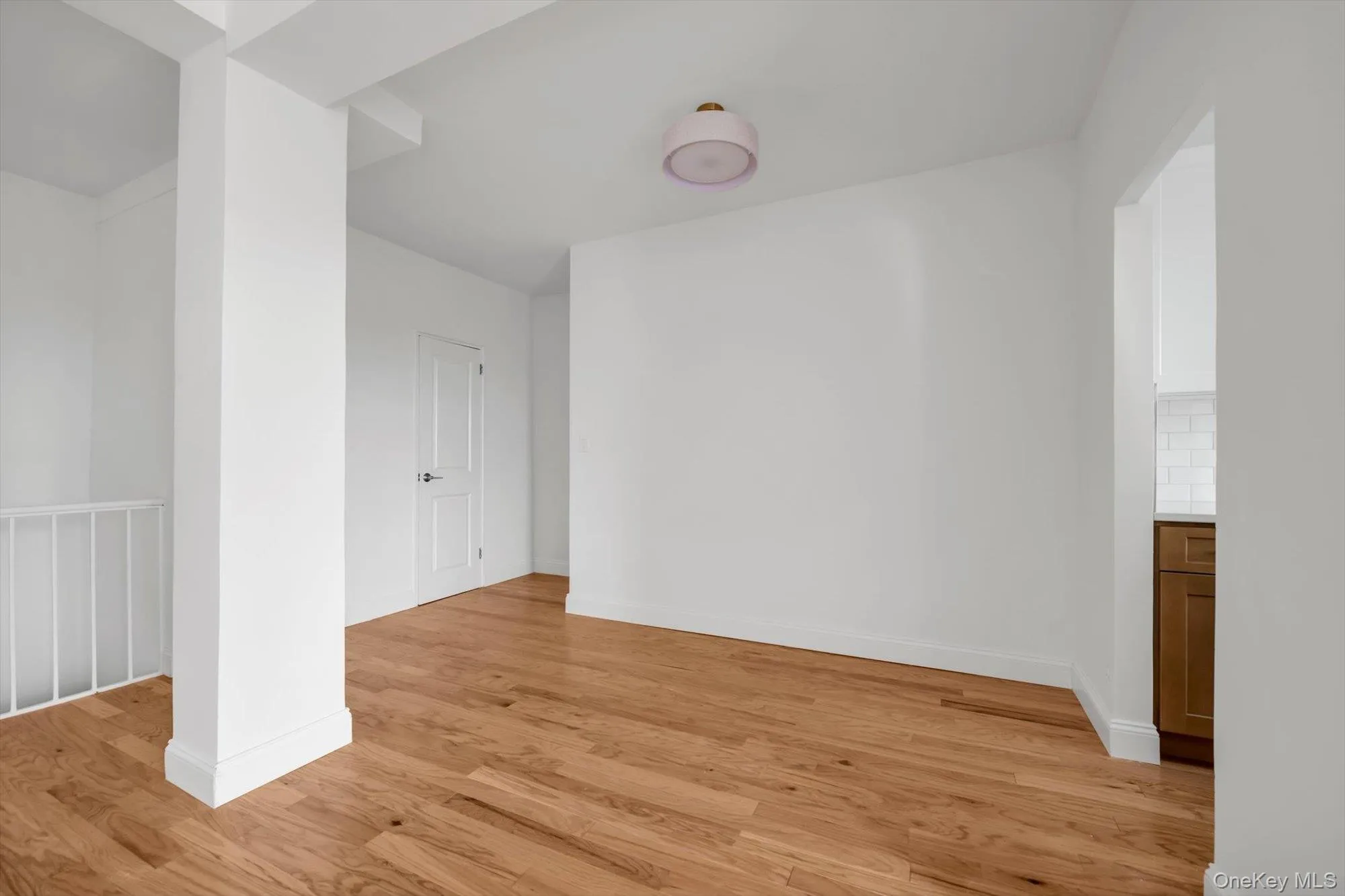 99-32 66 Road, New York, NY, 2 Bedrooms Bedrooms, 4 Rooms Rooms,1 BathroomBathrooms,Residential,For Rent,66,0,1049292 99-32 66 Road, New York, NY, 2 Bedrooms Bedrooms, 4 Rooms Rooms,1 BathroomBathrooms,Residential,For Rent,66,0,1049292