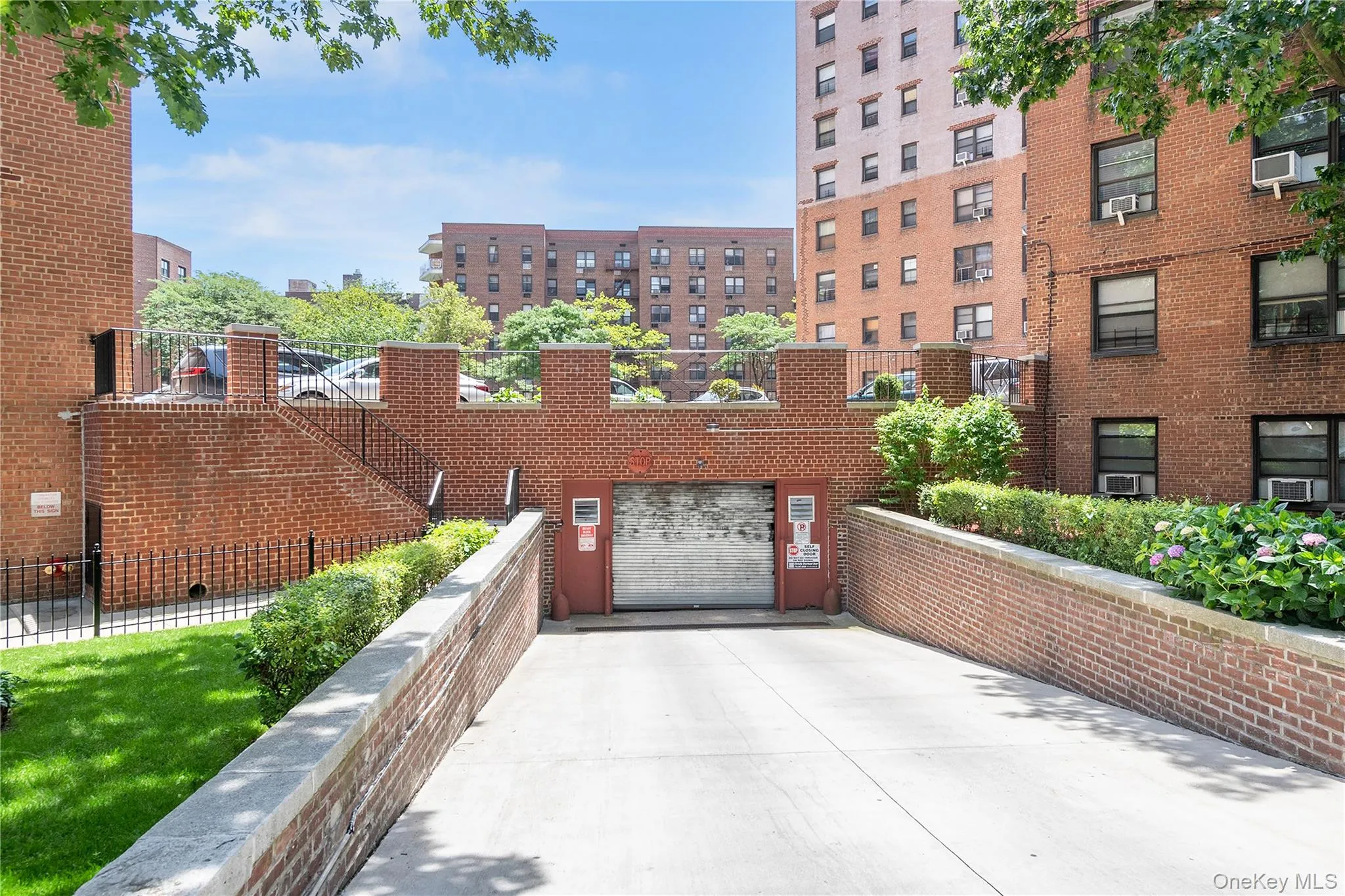 99-32 66 Road, New York, NY, 2 Bedrooms Bedrooms, 4 Rooms Rooms,1 BathroomBathrooms,Residential,For Rent,66,0,1049292 99-32 66 Road, New York, NY, 2 Bedrooms Bedrooms, 4 Rooms Rooms,1 BathroomBathrooms,Residential,For Rent,66,0,1049292
