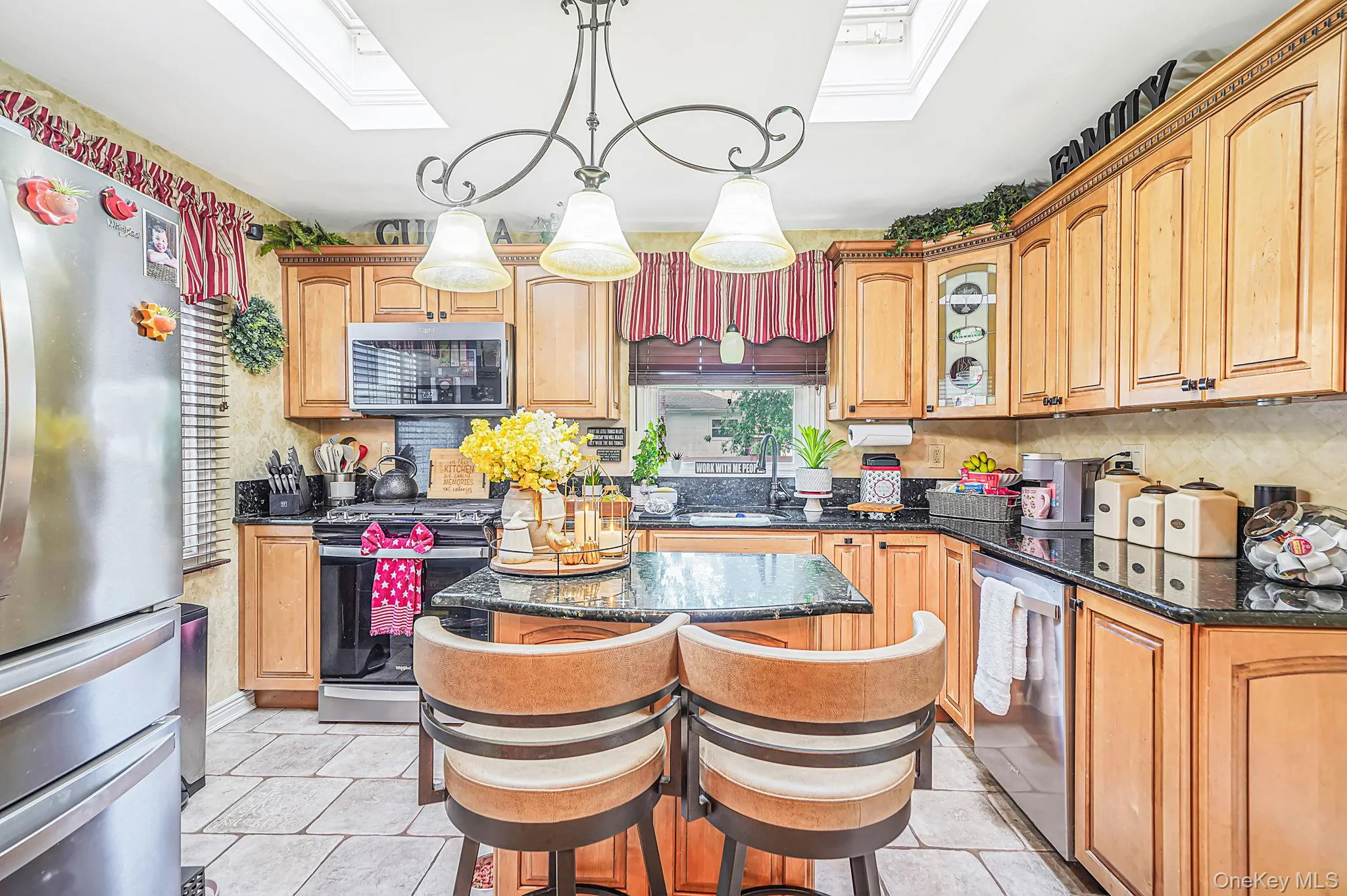 204 3rd Street, Babylon, NY, 4 Bedrooms Bedrooms, 12 Rooms Rooms,2 BathroomsBathrooms,Residential,For Rent,3rd,0,1049293 204 3rd Street, Babylon, NY, 4 Bedrooms Bedrooms, 12 Rooms Rooms,2 BathroomsBathrooms,Residential,For Rent,3rd,0,1049293