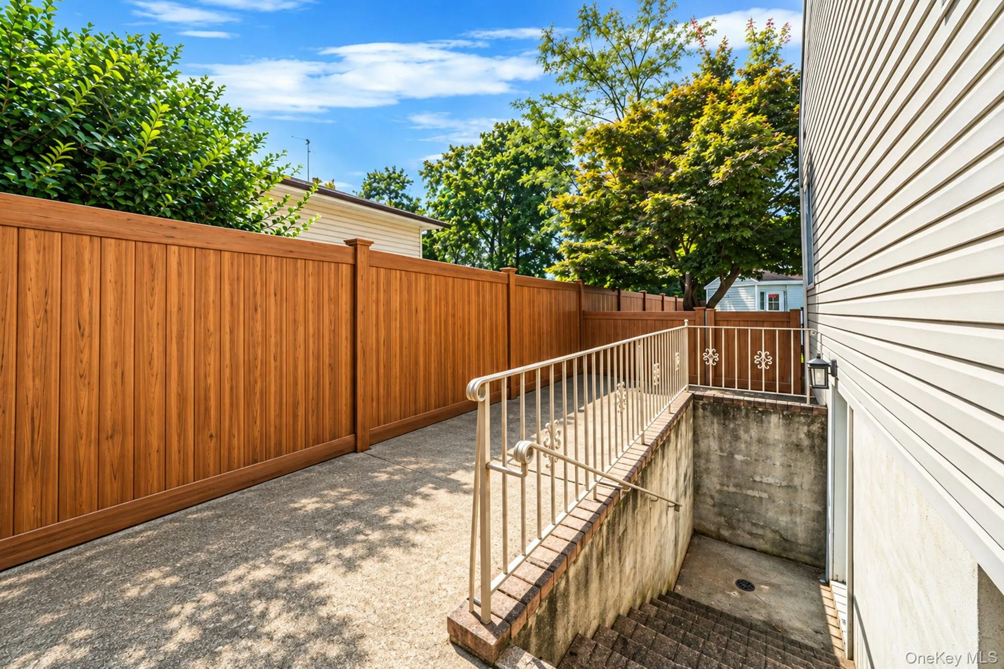 204 3rd Street, Babylon, NY, 4 Bedrooms Bedrooms, 12 Rooms Rooms,2 BathroomsBathrooms,Residential,For Rent,3rd,0,1049293 204 3rd Street, Babylon, NY, 4 Bedrooms Bedrooms, 12 Rooms Rooms,2 BathroomsBathrooms,Residential,For Rent,3rd,0,1049293