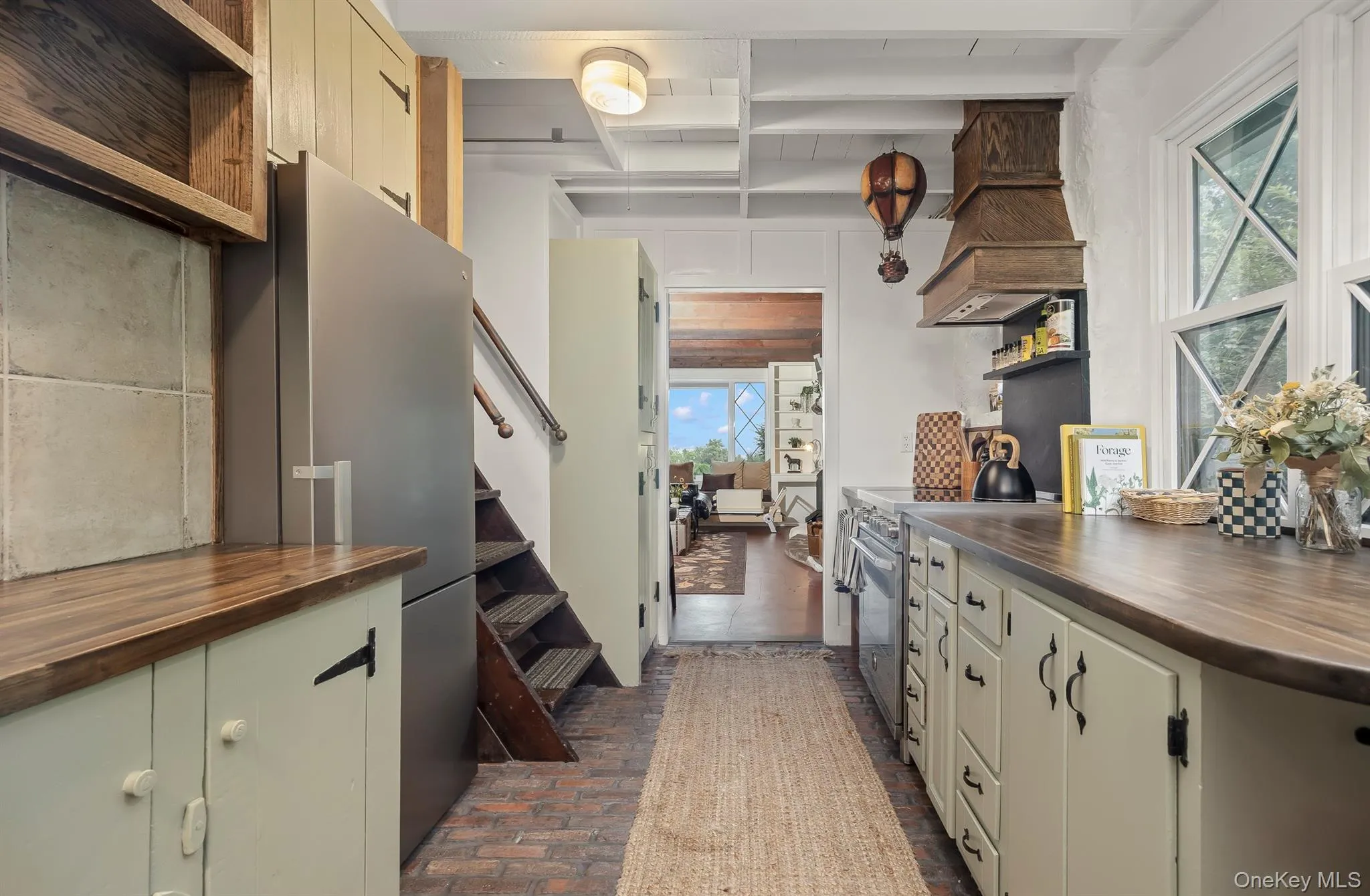 Cottage Kitchen Cottage Kitchen