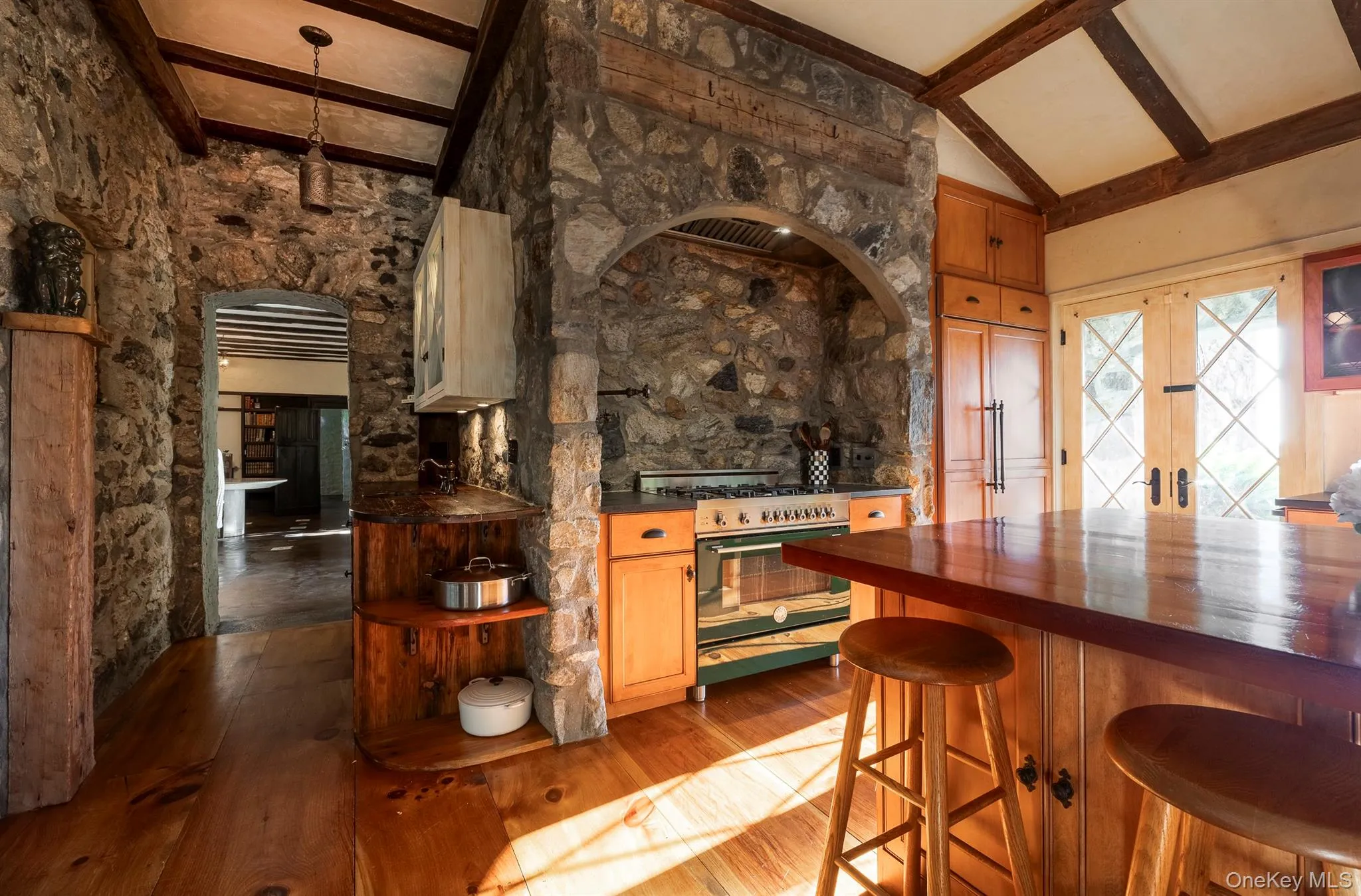 Kitchen with Remarkable Stonework and Wet Bar Kitchen with Remarkable Stonework and Wet Bar