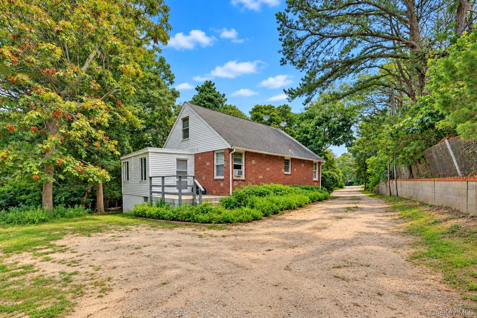 45 Peconic Road, Southampton, NY, 5 Bedrooms Bedrooms, 9 Rooms Rooms,2 BathroomsBathrooms,Residential,For Rent,Peconic,0,1049296 45 Peconic Road, Southampton, NY, 5 Bedrooms Bedrooms, 9 Rooms Rooms,2 BathroomsBathrooms,Residential,For Rent,Peconic,0,1049296