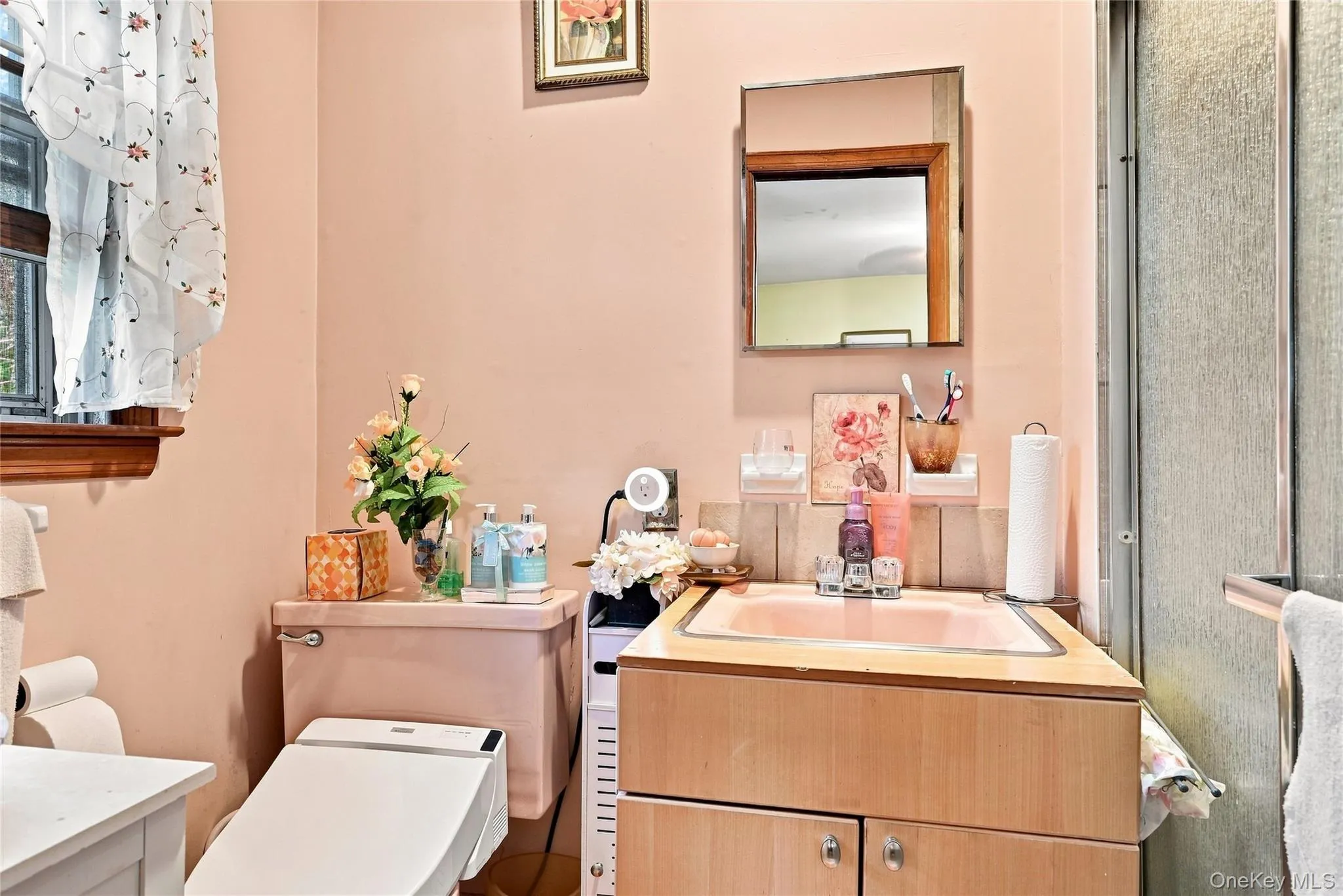 124 Woodside Avenue, Brookhaven, NY, 3 Bedrooms Bedrooms, 7 Rooms Rooms,2 BathroomsBathrooms,Residential,For Rent,Woodside,0,1049297 124 Woodside Avenue, Brookhaven, NY, 3 Bedrooms Bedrooms, 7 Rooms Rooms,2 BathroomsBathrooms,Residential,For Rent,Woodside,0,1049297