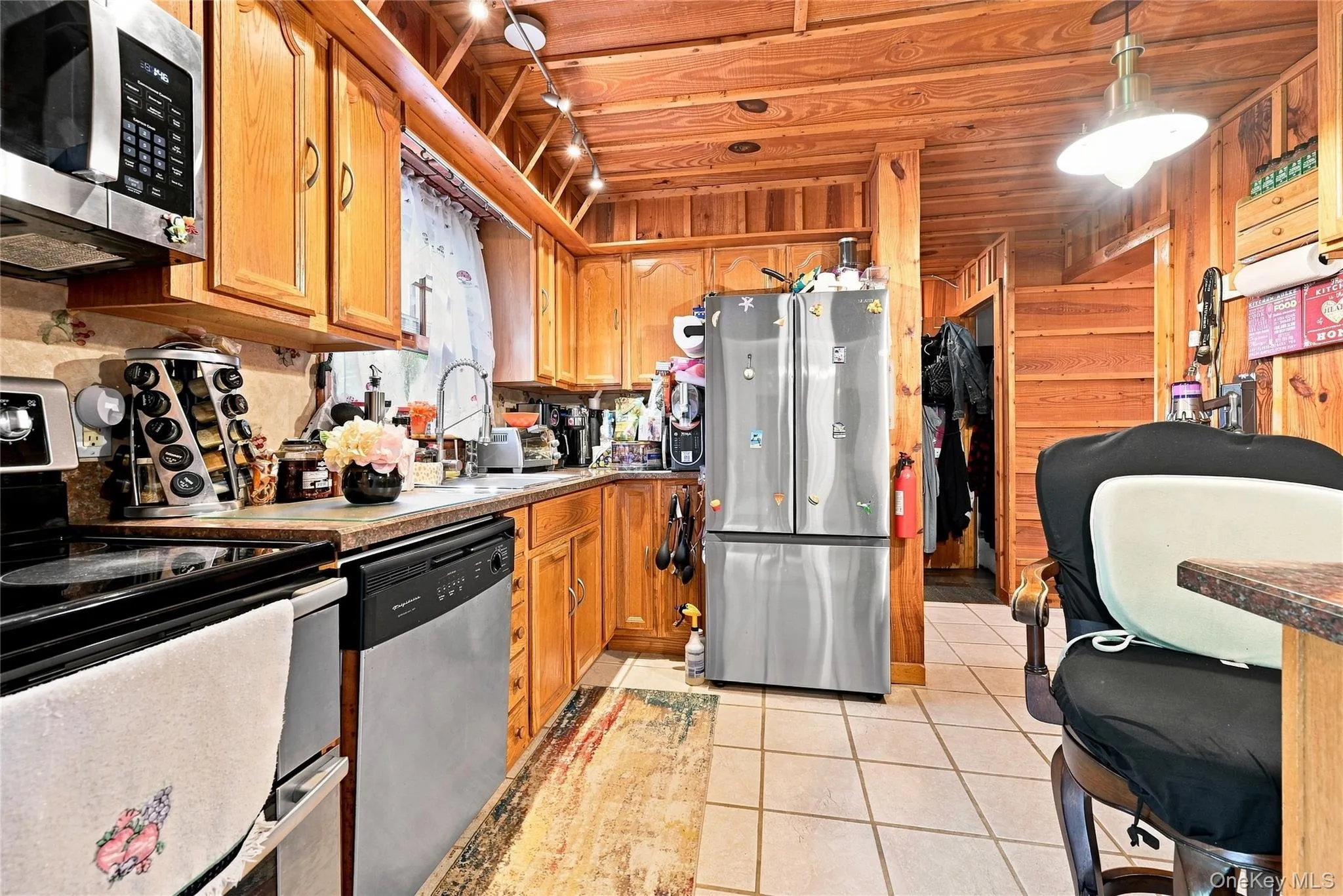 124 Woodside Avenue, Brookhaven, NY, 3 Bedrooms Bedrooms, 7 Rooms Rooms,2 BathroomsBathrooms,Residential,For Rent,Woodside,0,1049297 124 Woodside Avenue, Brookhaven, NY, 3 Bedrooms Bedrooms, 7 Rooms Rooms,2 BathroomsBathrooms,Residential,For Rent,Woodside,0,1049297