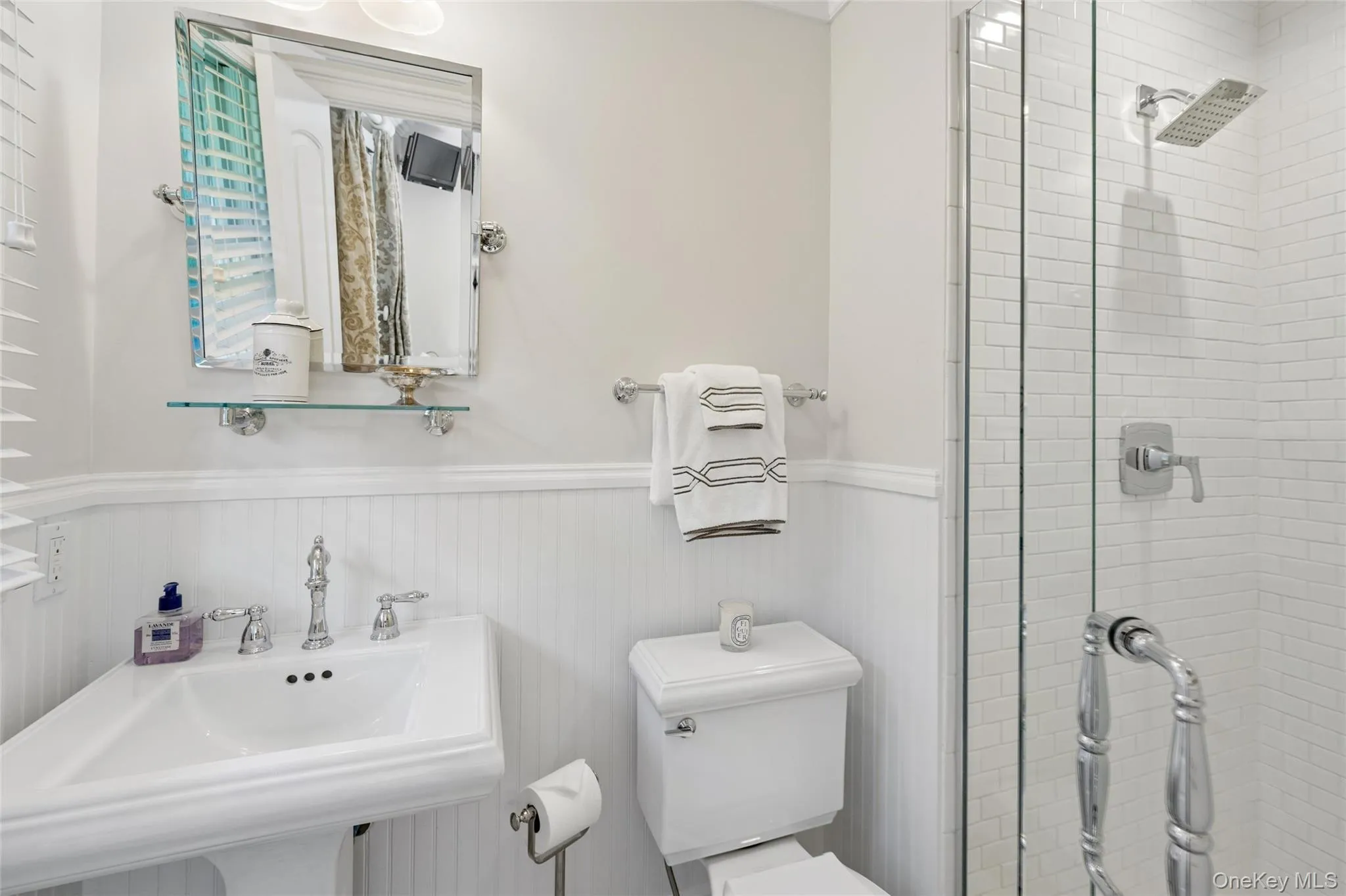 150 Saltaire Way, Southold, NY, 3 Bedrooms Bedrooms, 9 Rooms Rooms,2 BathroomsBathrooms,Residential Lease,For Rent,Saltaire,0,1049299 150 Saltaire Way, Southold, NY, 3 Bedrooms Bedrooms, 9 Rooms Rooms,2 BathroomsBathrooms,Residential Lease,For Rent,Saltaire,0,1049299
