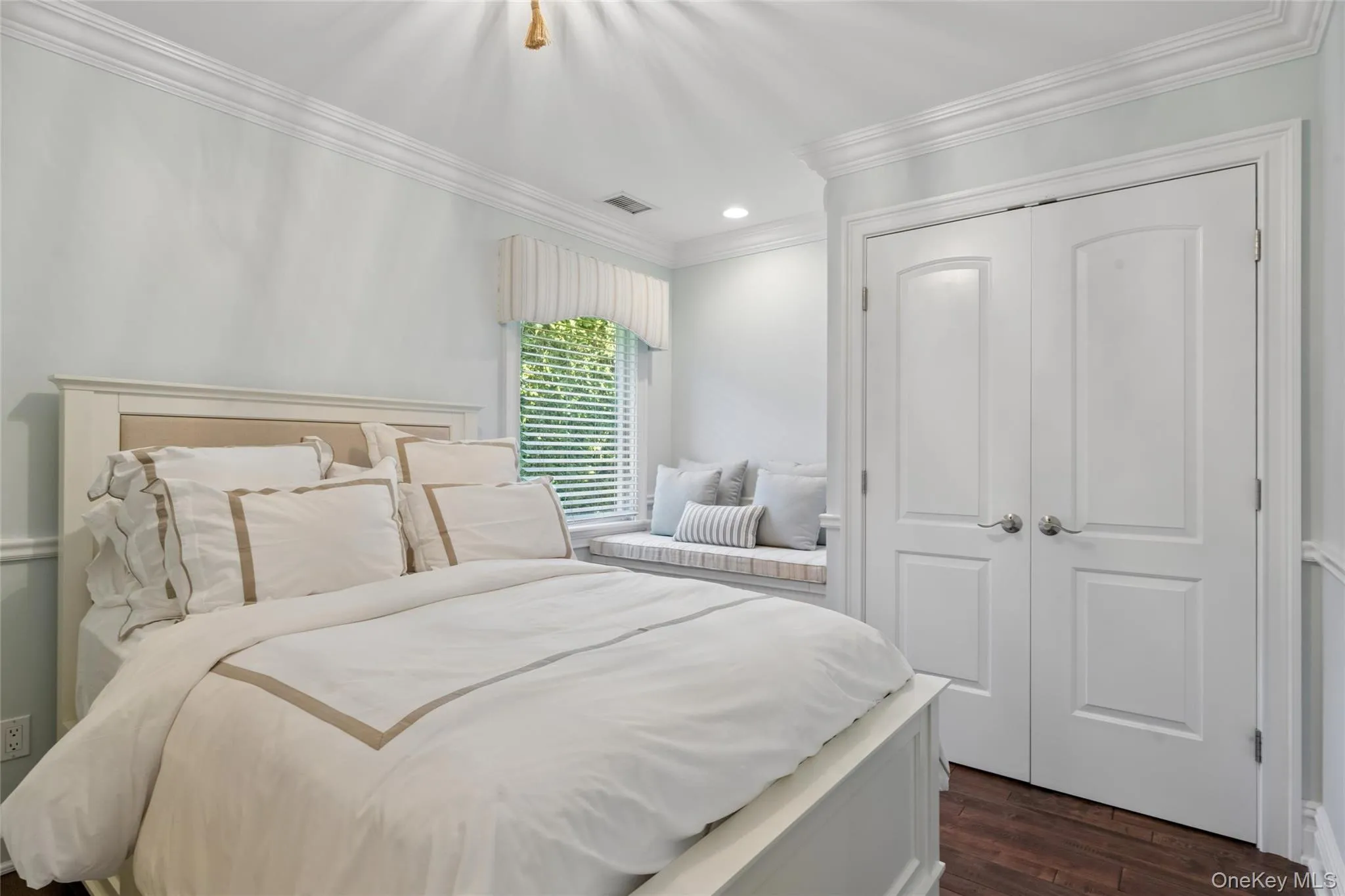 150 Saltaire Way, Southold, NY, 3 Bedrooms Bedrooms, 9 Rooms Rooms,2 BathroomsBathrooms,Residential Lease,For Rent,Saltaire,0,1049299 150 Saltaire Way, Southold, NY, 3 Bedrooms Bedrooms, 9 Rooms Rooms,2 BathroomsBathrooms,Residential Lease,For Rent,Saltaire,0,1049299