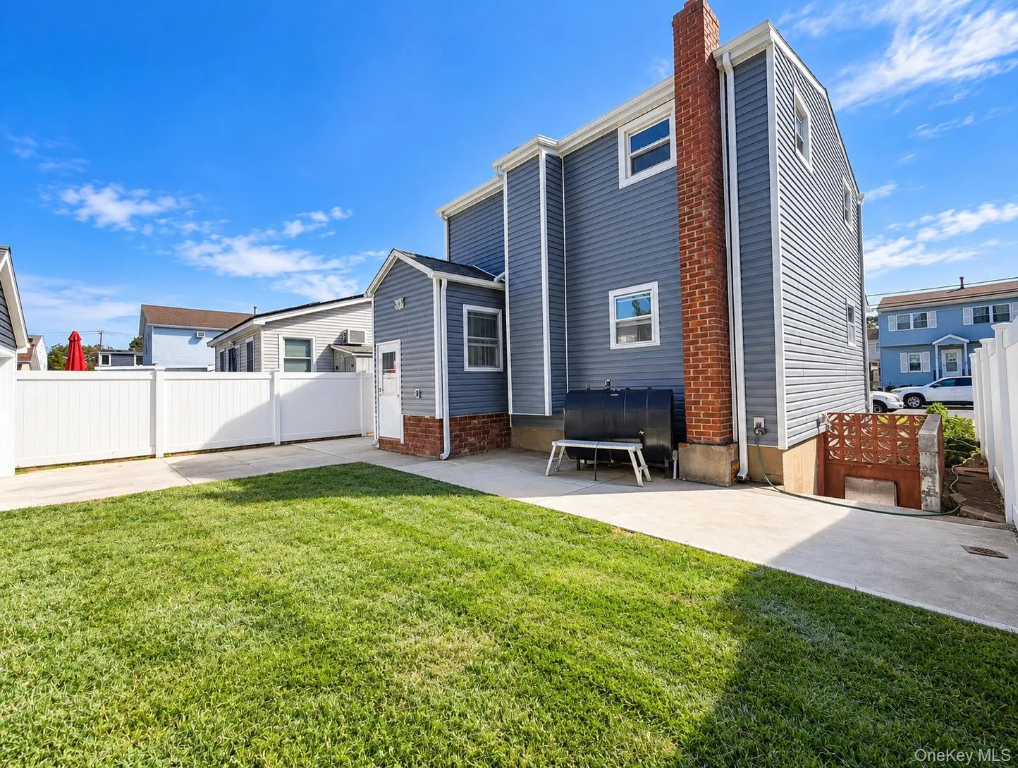 10 Frank Avenue, Hempstead, NY, 3 Bedrooms Bedrooms, 7 Rooms Rooms,1 BathroomBathrooms,Residential,For Rent,Frank,0,1049304 10 Frank Avenue, Hempstead, NY, 3 Bedrooms Bedrooms, 7 Rooms Rooms,1 BathroomBathrooms,Residential,For Rent,Frank,0,1049304