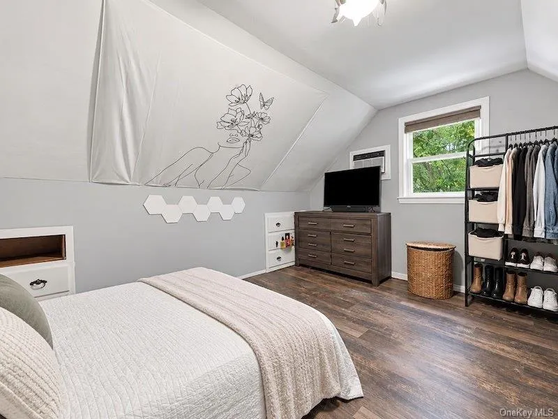 40 Greenwood Drive, Babylon, NY, 4 Bedrooms Bedrooms, 7 Rooms Rooms,2 BathroomsBathrooms,Residential,For Rent,Greenwood,0,1049310 40 Greenwood Drive, Babylon, NY, 4 Bedrooms Bedrooms, 7 Rooms Rooms,2 BathroomsBathrooms,Residential,For Rent,Greenwood,0,1049310