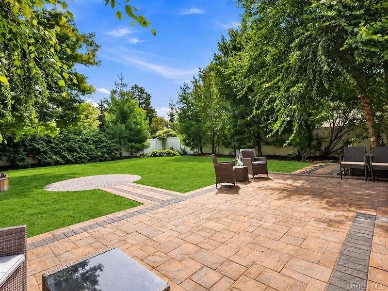 40 Greenwood Drive, Babylon, NY, 4 Bedrooms Bedrooms, 7 Rooms Rooms,2 BathroomsBathrooms,Residential,For Rent,Greenwood,0,1049310 40 Greenwood Drive, Babylon, NY, 4 Bedrooms Bedrooms, 7 Rooms Rooms,2 BathroomsBathrooms,Residential,For Rent,Greenwood,0,1049310
