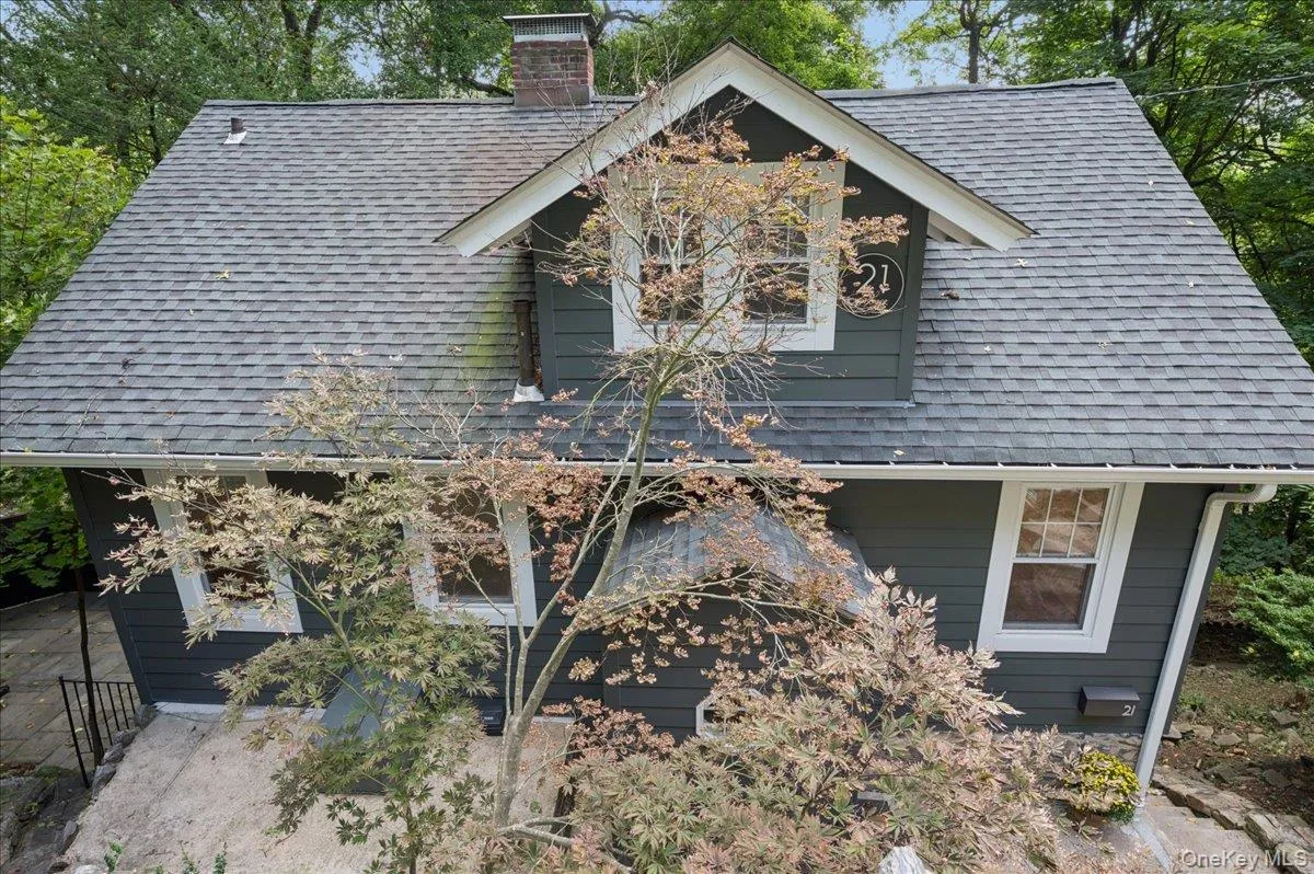 21 Cliff Street, Greenburgh, NY, 4 Bedrooms Bedrooms, 11 Rooms Rooms,1 BathroomBathrooms,Residential,For Rent,Cliff,0,1049314 21 Cliff Street, Greenburgh, NY, 4 Bedrooms Bedrooms, 11 Rooms Rooms,1 BathroomBathrooms,Residential,For Rent,Cliff,0,1049314