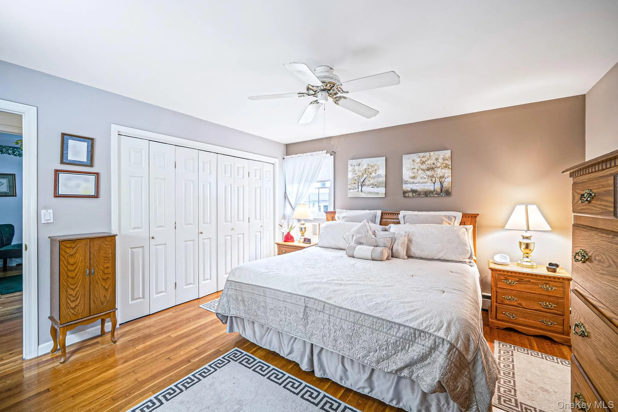 24 Spruce Street, Smithtown, NY, 3 Bedrooms Bedrooms, 7 Rooms Rooms,1 BathroomBathrooms,Residential,For Rent,Spruce,0,1049318 24 Spruce Street, Smithtown, NY, 3 Bedrooms Bedrooms, 7 Rooms Rooms,1 BathroomBathrooms,Residential,For Rent,Spruce,0,1049318