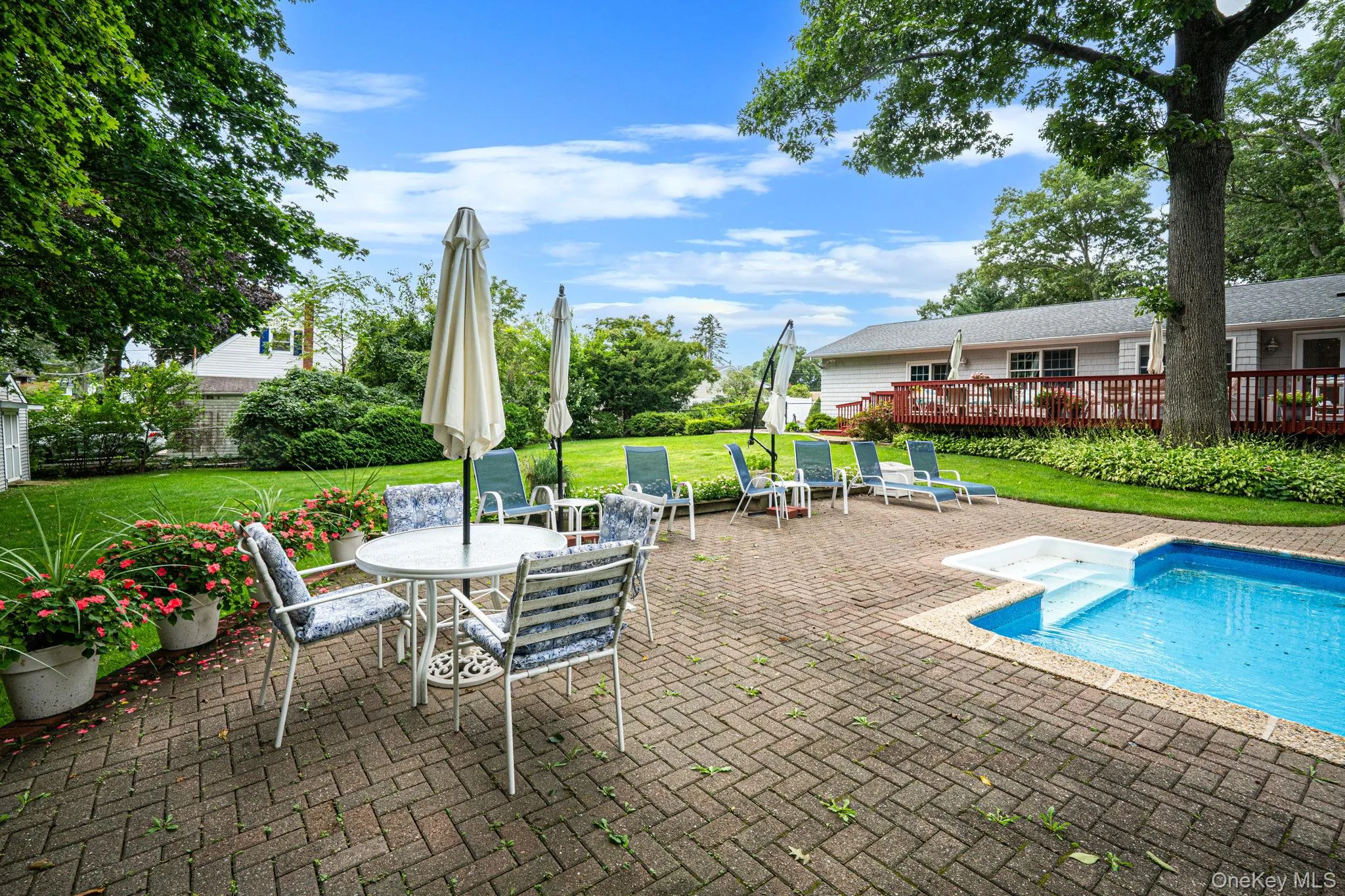 24 Spruce Street, Smithtown, NY, 3 Bedrooms Bedrooms, 7 Rooms Rooms,1 BathroomBathrooms,Residential,For Rent,Spruce,0,1049318 24 Spruce Street, Smithtown, NY, 3 Bedrooms Bedrooms, 7 Rooms Rooms,1 BathroomBathrooms,Residential,For Rent,Spruce,0,1049318