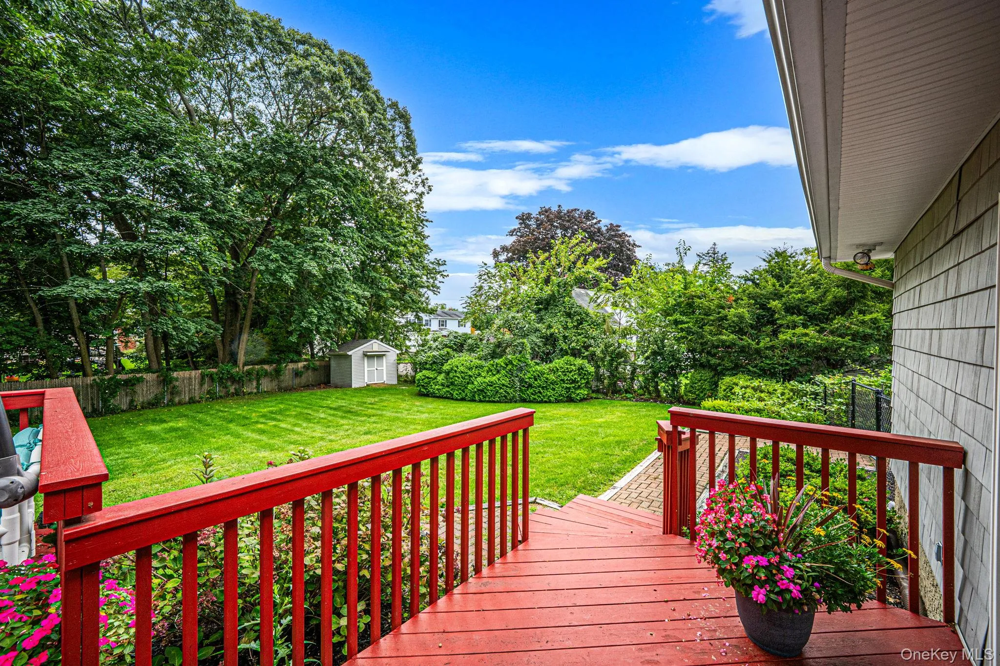 24 Spruce Street, Smithtown, NY, 3 Bedrooms Bedrooms, 7 Rooms Rooms,1 BathroomBathrooms,Residential,For Rent,Spruce,0,1049318 24 Spruce Street, Smithtown, NY, 3 Bedrooms Bedrooms, 7 Rooms Rooms,1 BathroomBathrooms,Residential,For Rent,Spruce,0,1049318