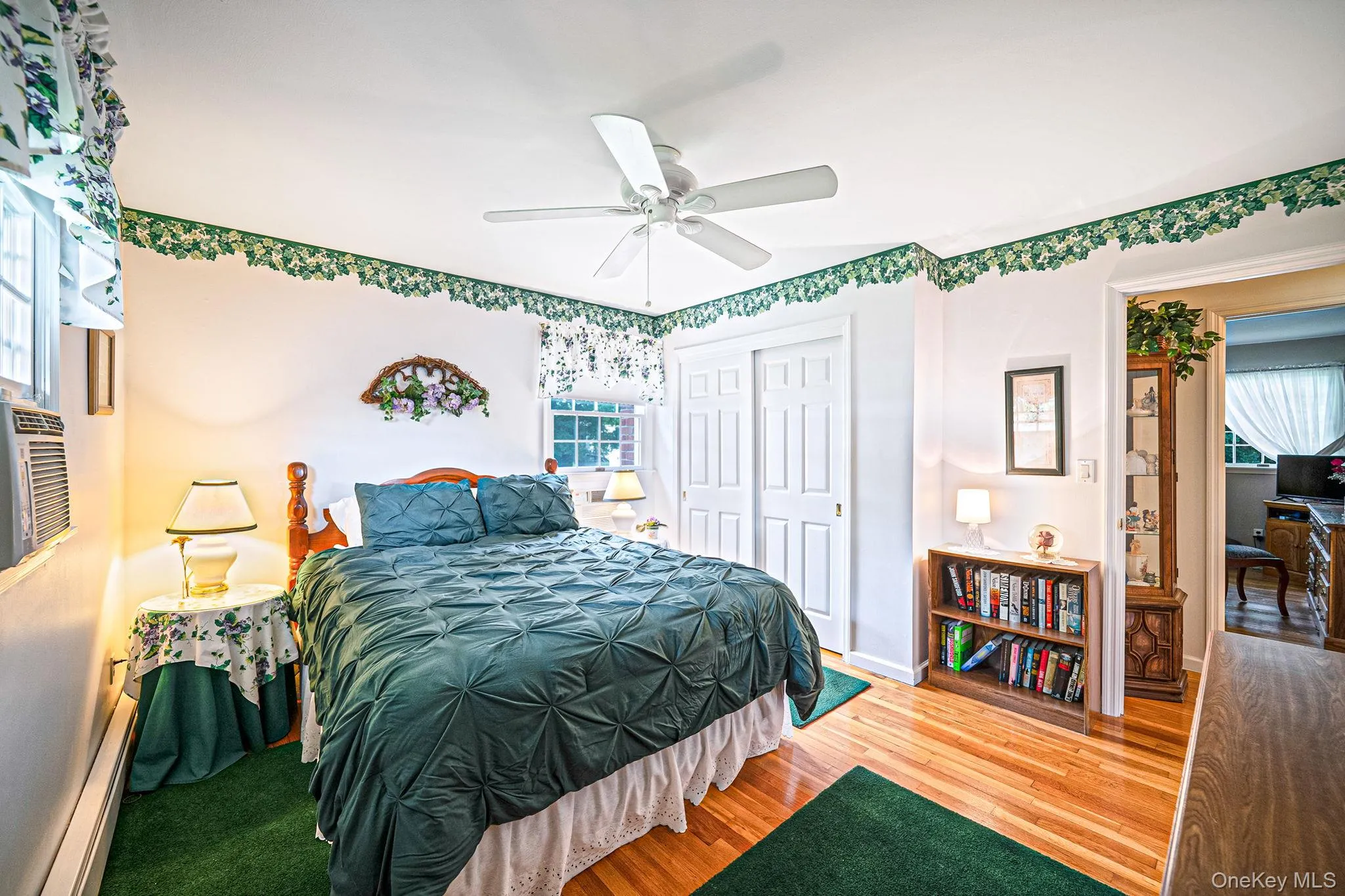 24 Spruce Street, Smithtown, NY, 3 Bedrooms Bedrooms, 7 Rooms Rooms,1 BathroomBathrooms,Residential,For Rent,Spruce,0,1049318 24 Spruce Street, Smithtown, NY, 3 Bedrooms Bedrooms, 7 Rooms Rooms,1 BathroomBathrooms,Residential,For Rent,Spruce,0,1049318