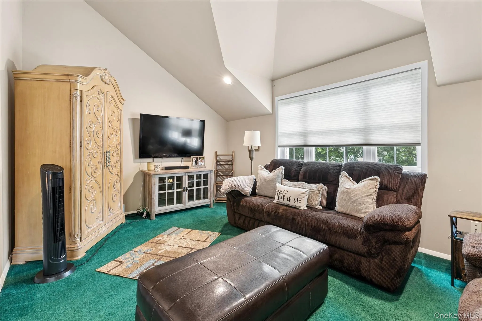 89 Deer Valley Drive, Smithtown, NY, 3 Bedrooms Bedrooms, 7 Rooms Rooms,3 BathroomsBathrooms,Residential,For Rent,Deer Valley,0,1049319 89 Deer Valley Drive, Smithtown, NY, 3 Bedrooms Bedrooms, 7 Rooms Rooms,3 BathroomsBathrooms,Residential,For Rent,Deer Valley,0,1049319