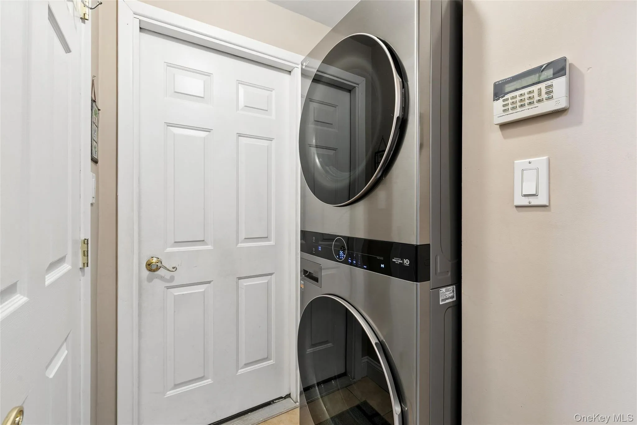 89 Deer Valley Drive, Smithtown, NY, 3 Bedrooms Bedrooms, 7 Rooms Rooms,3 BathroomsBathrooms,Residential,For Rent,Deer Valley,0,1049319 89 Deer Valley Drive, Smithtown, NY, 3 Bedrooms Bedrooms, 7 Rooms Rooms,3 BathroomsBathrooms,Residential,For Rent,Deer Valley,0,1049319