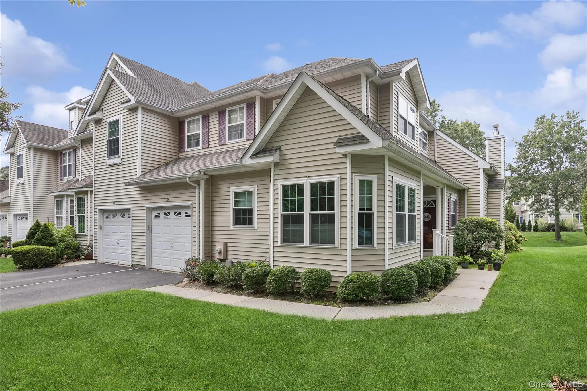 89 Deer Valley Drive, Smithtown, NY, 3 Bedrooms Bedrooms, 7 Rooms Rooms,3 BathroomsBathrooms,Residential,For Rent,Deer Valley,0,1049319 89 Deer Valley Drive, Smithtown, NY, 3 Bedrooms Bedrooms, 7 Rooms Rooms,3 BathroomsBathrooms,Residential,For Rent,Deer Valley,0,1049319