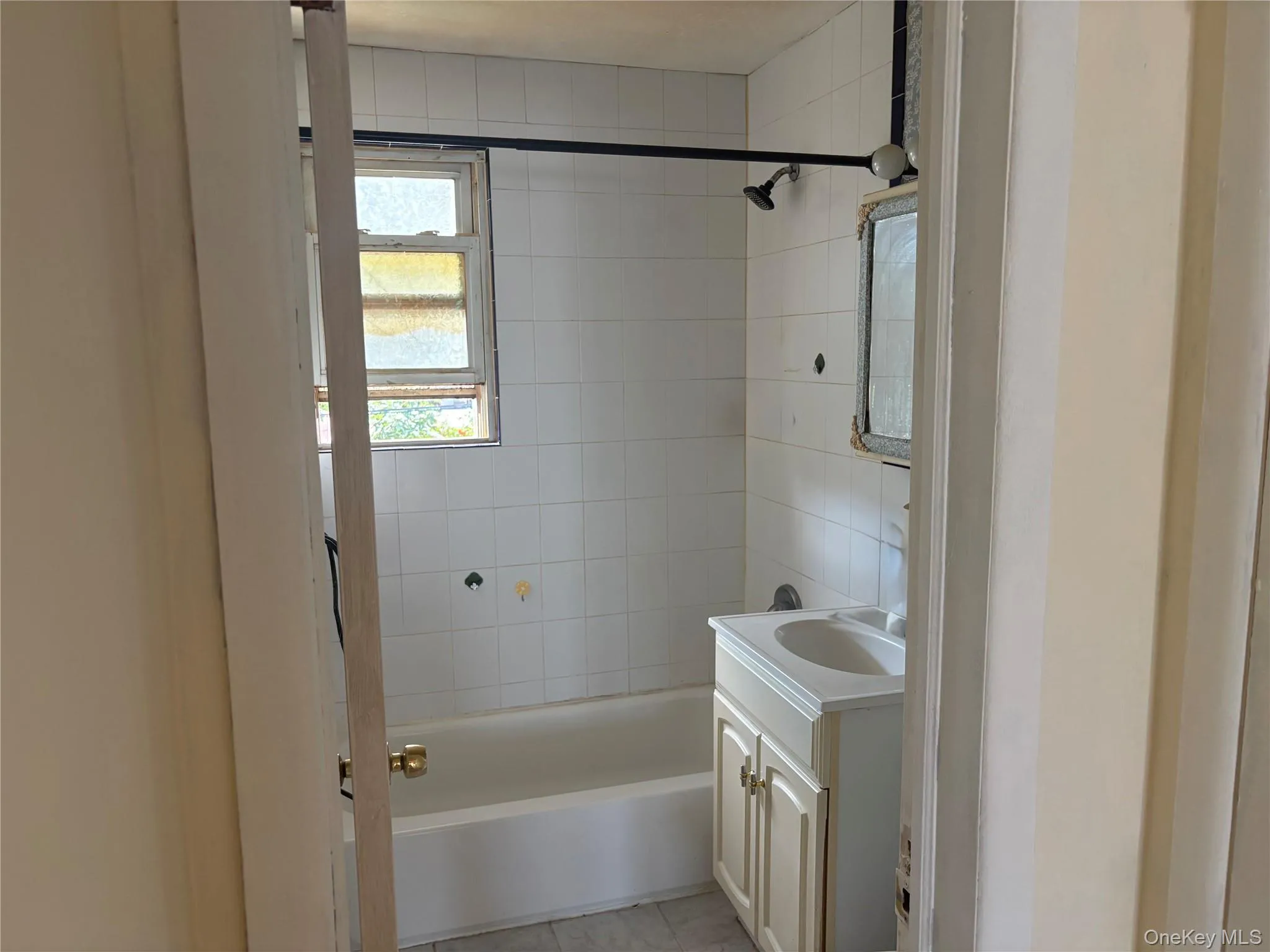 Bathroom Bathroom