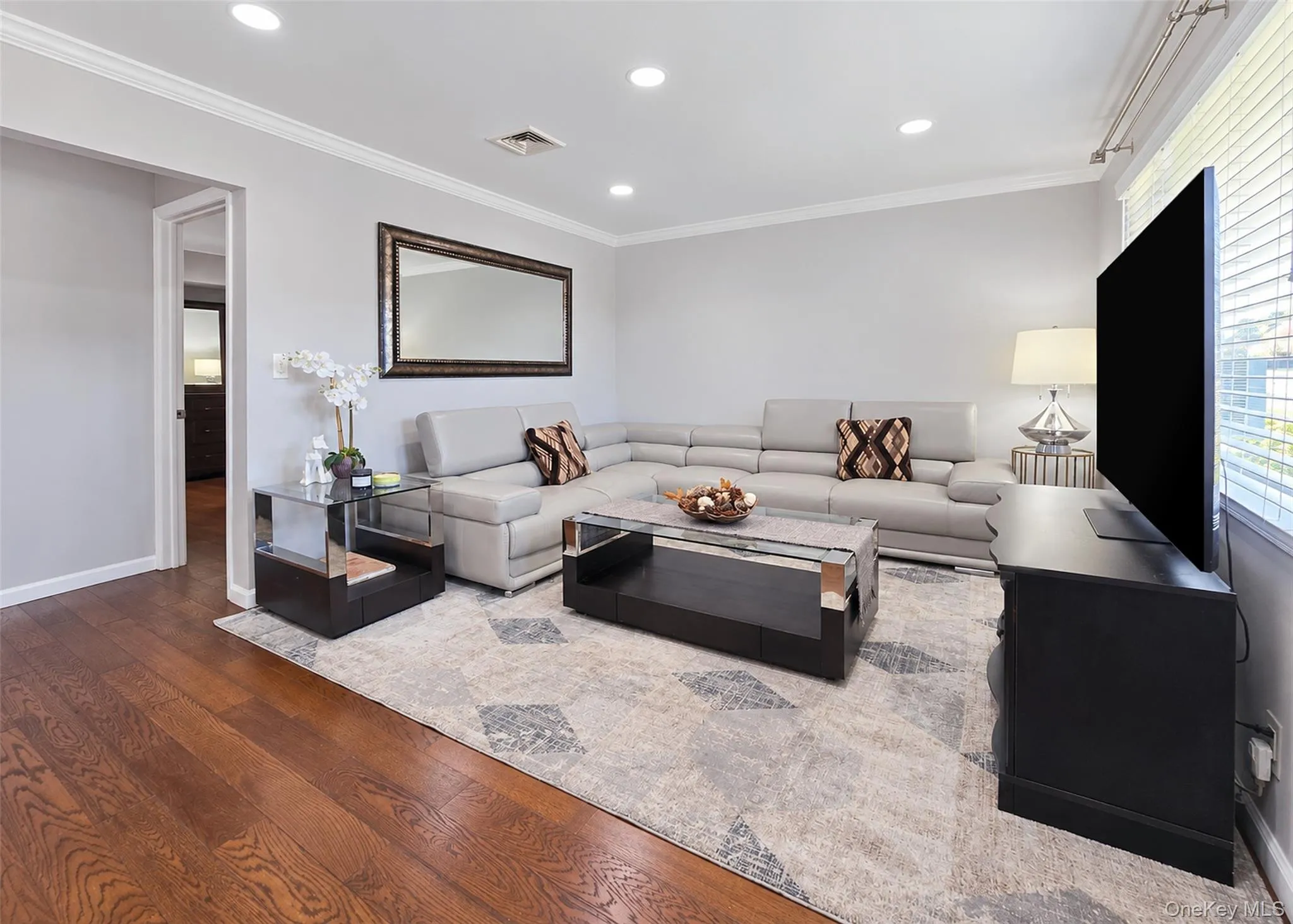 678 Clinton Avenue, Hempstead, NY, 5 Bedrooms Bedrooms, 7 Rooms Rooms,2 BathroomsBathrooms,Residential,For Rent,Clinton,0,1049324 678 Clinton Avenue, Hempstead, NY, 5 Bedrooms Bedrooms, 7 Rooms Rooms,2 BathroomsBathrooms,Residential,For Rent,Clinton,0,1049324