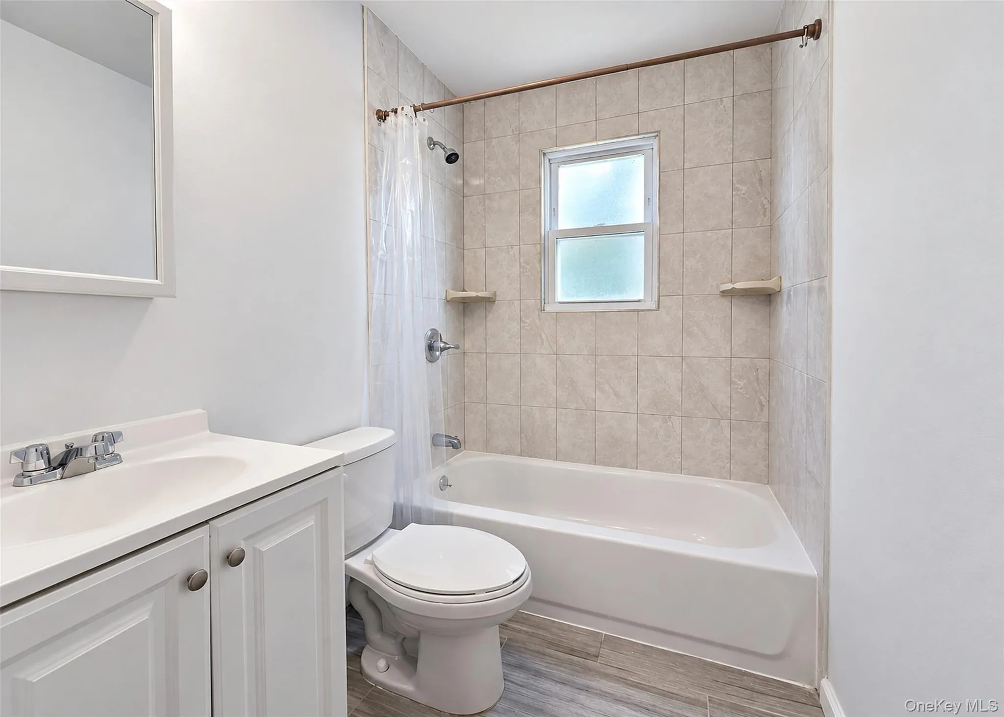 678 Clinton Avenue, Hempstead, NY, 5 Bedrooms Bedrooms, 7 Rooms Rooms,2 BathroomsBathrooms,Residential,For Rent,Clinton,0,1049324 678 Clinton Avenue, Hempstead, NY, 5 Bedrooms Bedrooms, 7 Rooms Rooms,2 BathroomsBathrooms,Residential,For Rent,Clinton,0,1049324