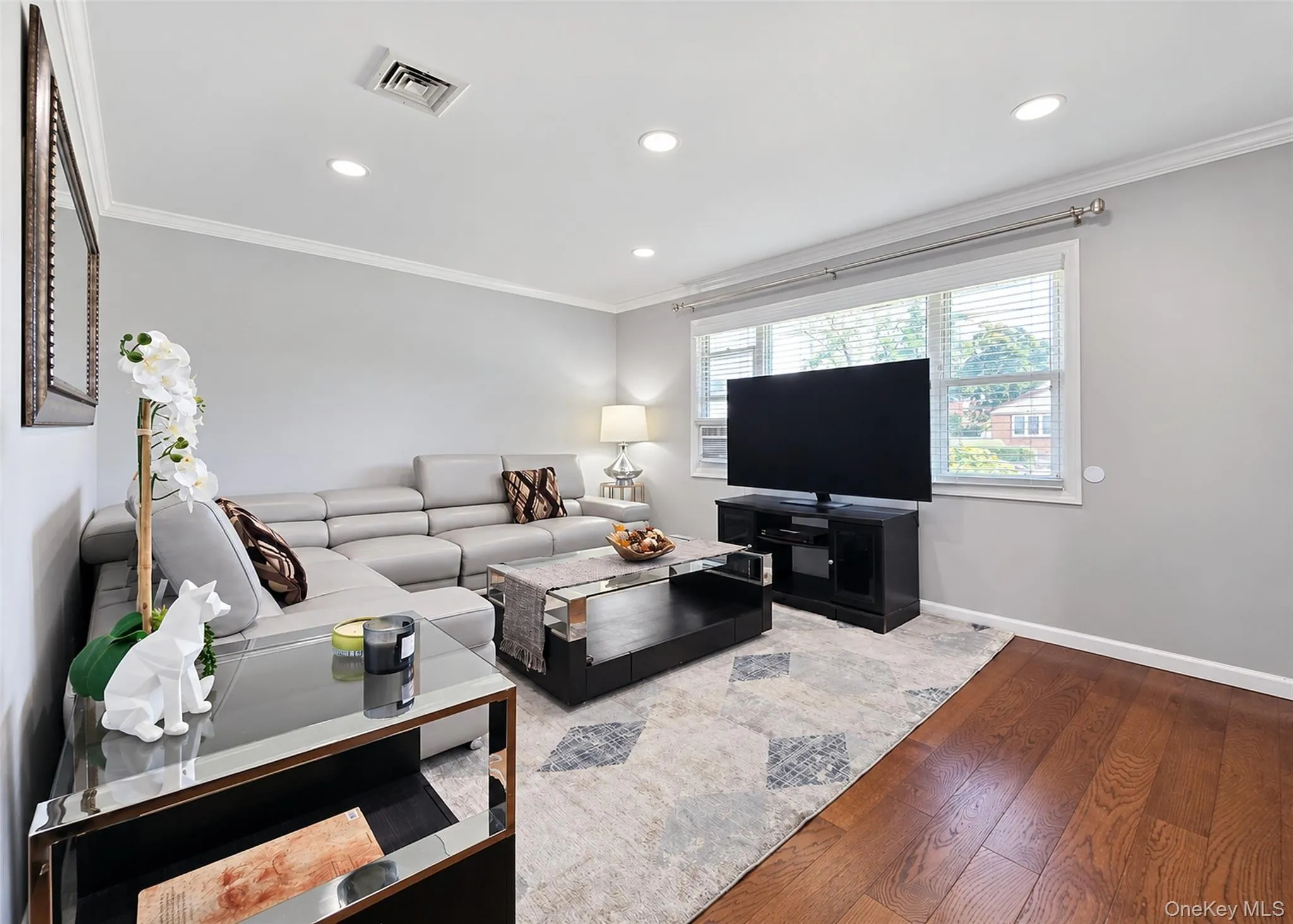678 Clinton Avenue, Hempstead, NY, 5 Bedrooms Bedrooms, 7 Rooms Rooms,2 BathroomsBathrooms,Residential,For Rent,Clinton,0,1049324 678 Clinton Avenue, Hempstead, NY, 5 Bedrooms Bedrooms, 7 Rooms Rooms,2 BathroomsBathrooms,Residential,For Rent,Clinton,0,1049324