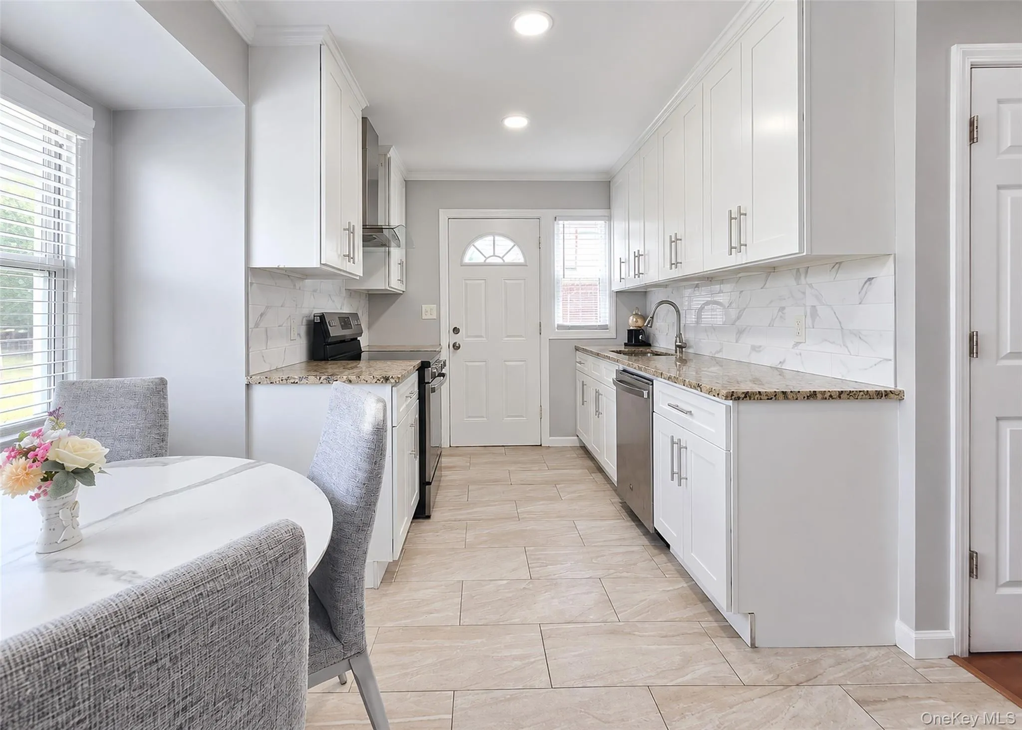 678 Clinton Avenue, Hempstead, NY, 5 Bedrooms Bedrooms, 7 Rooms Rooms,2 BathroomsBathrooms,Residential,For Rent,Clinton,0,1049324 678 Clinton Avenue, Hempstead, NY, 5 Bedrooms Bedrooms, 7 Rooms Rooms,2 BathroomsBathrooms,Residential,For Rent,Clinton,0,1049324