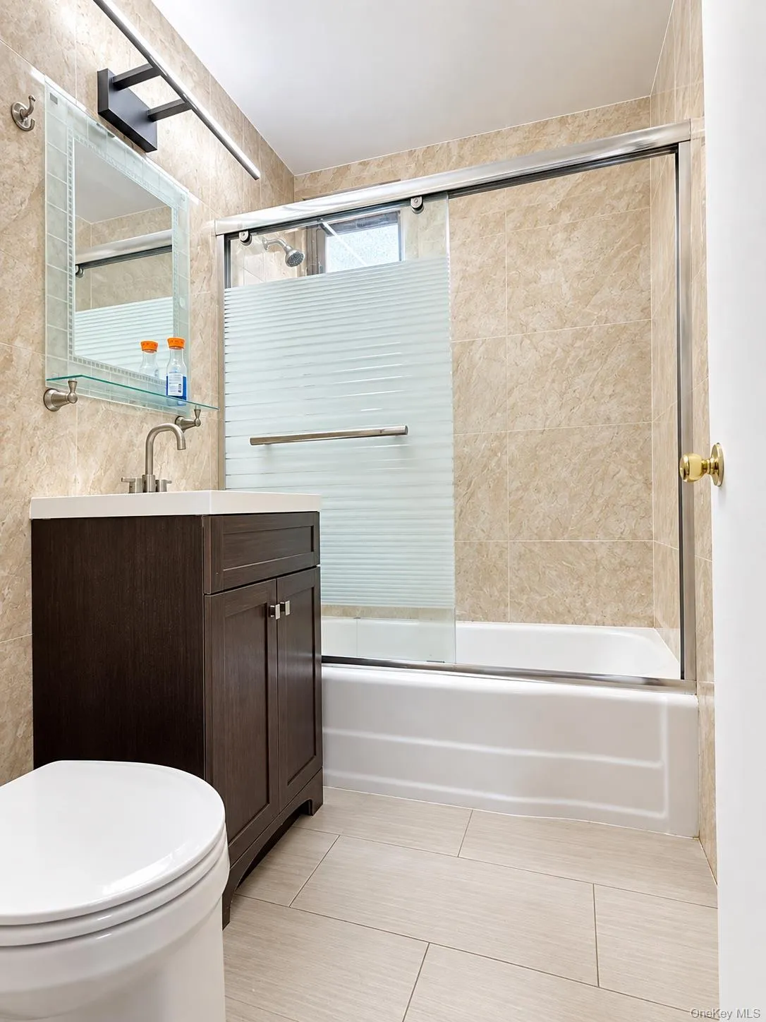 132-35 Sanford Avenue, New York, NY, 2 Bedrooms Bedrooms, 5 Rooms Rooms,1 BathroomBathrooms,Residential,For Rent,Sanford,0,1049325 132-35 Sanford Avenue, New York, NY, 2 Bedrooms Bedrooms, 5 Rooms Rooms,1 BathroomBathrooms,Residential,For Rent,Sanford,0,1049325