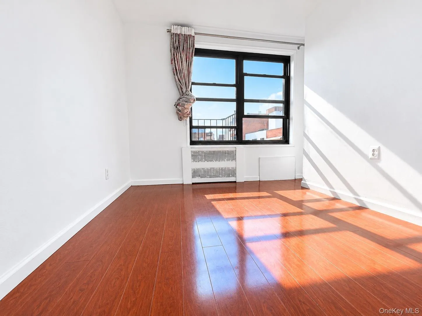 132-35 Sanford Avenue, New York, NY, 2 Bedrooms Bedrooms, 5 Rooms Rooms,1 BathroomBathrooms,Residential,For Rent,Sanford,0,1049325 132-35 Sanford Avenue, New York, NY, 2 Bedrooms Bedrooms, 5 Rooms Rooms,1 BathroomBathrooms,Residential,For Rent,Sanford,0,1049325