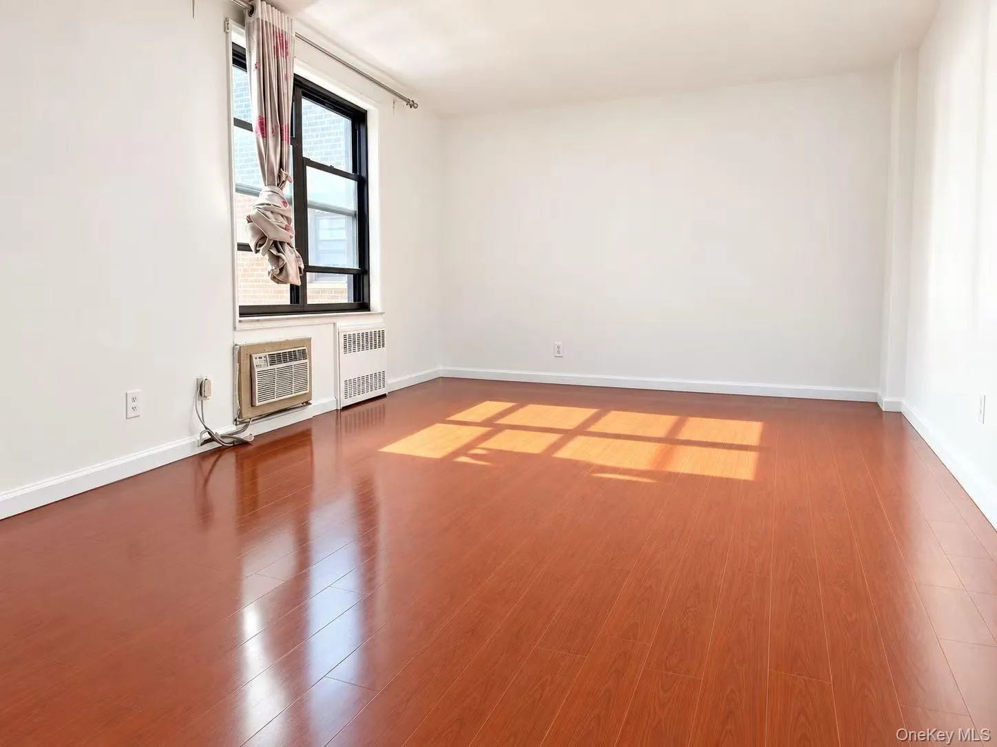 132-35 Sanford Avenue, New York, NY, 2 Bedrooms Bedrooms, 5 Rooms Rooms,1 BathroomBathrooms,Residential,For Rent,Sanford,0,1049325 132-35 Sanford Avenue, New York, NY, 2 Bedrooms Bedrooms, 5 Rooms Rooms,1 BathroomBathrooms,Residential,For Rent,Sanford,0,1049325