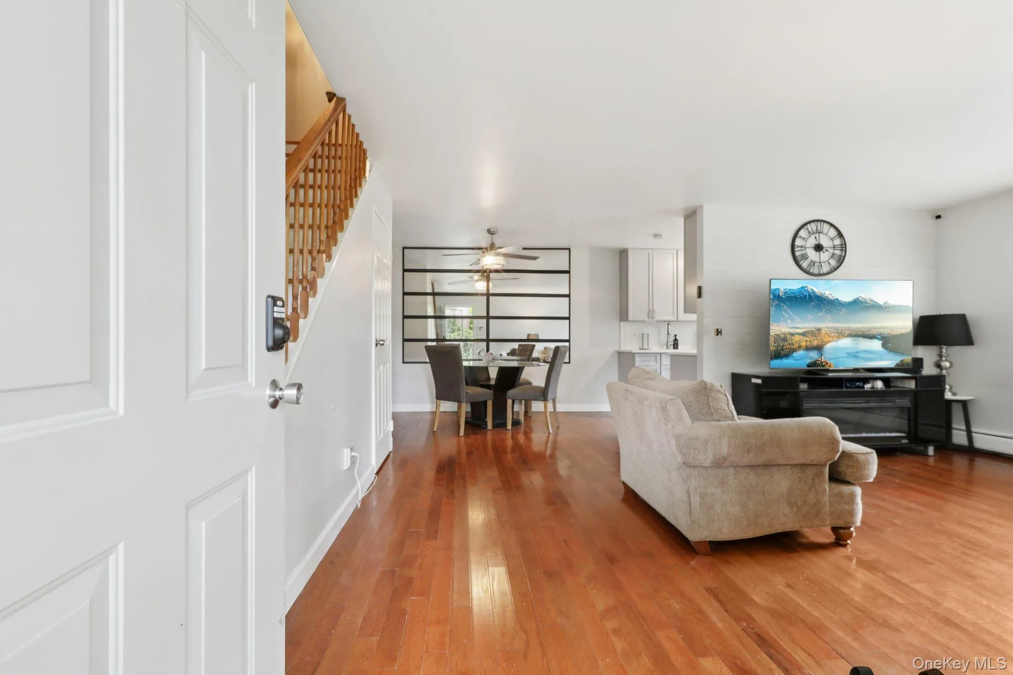 20 Main Street, Haverstraw, NY, 2 Bedrooms Bedrooms, 5 Rooms Rooms,1 BathroomBathrooms,Residential,For Rent,Main Street,0,1049327 20 Main Street, Haverstraw, NY, 2 Bedrooms Bedrooms, 5 Rooms Rooms,1 BathroomBathrooms,Residential,For Rent,Main Street,0,1049327