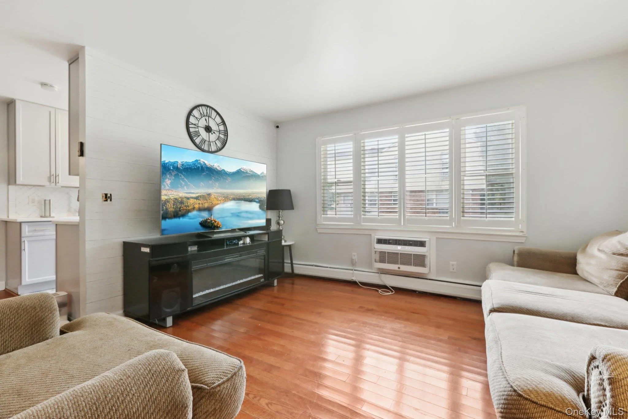 20 Main Street, Haverstraw, NY, 2 Bedrooms Bedrooms, 5 Rooms Rooms,1 BathroomBathrooms,Residential,For Rent,Main Street,0,1049327 20 Main Street, Haverstraw, NY, 2 Bedrooms Bedrooms, 5 Rooms Rooms,1 BathroomBathrooms,Residential,For Rent,Main Street,0,1049327