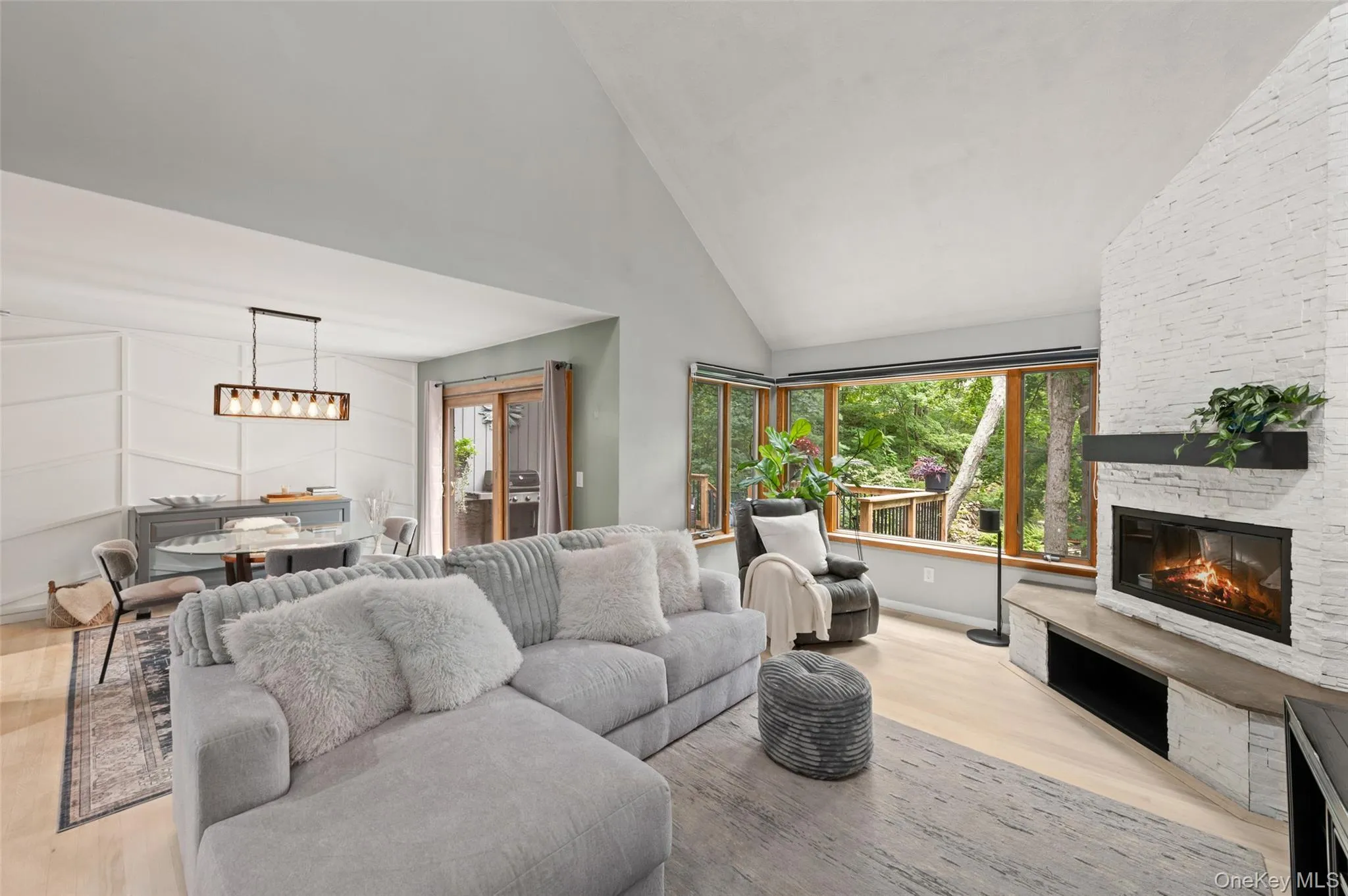 9 Boulder Lane, Lewisboro, NY, 2 Bedrooms Bedrooms, 6 Rooms Rooms,2 BathroomsBathrooms,Residential,For Rent,Boulder,0,1049328 9 Boulder Lane, Lewisboro, NY, 2 Bedrooms Bedrooms, 6 Rooms Rooms,2 BathroomsBathrooms,Residential,For Rent,Boulder,0,1049328