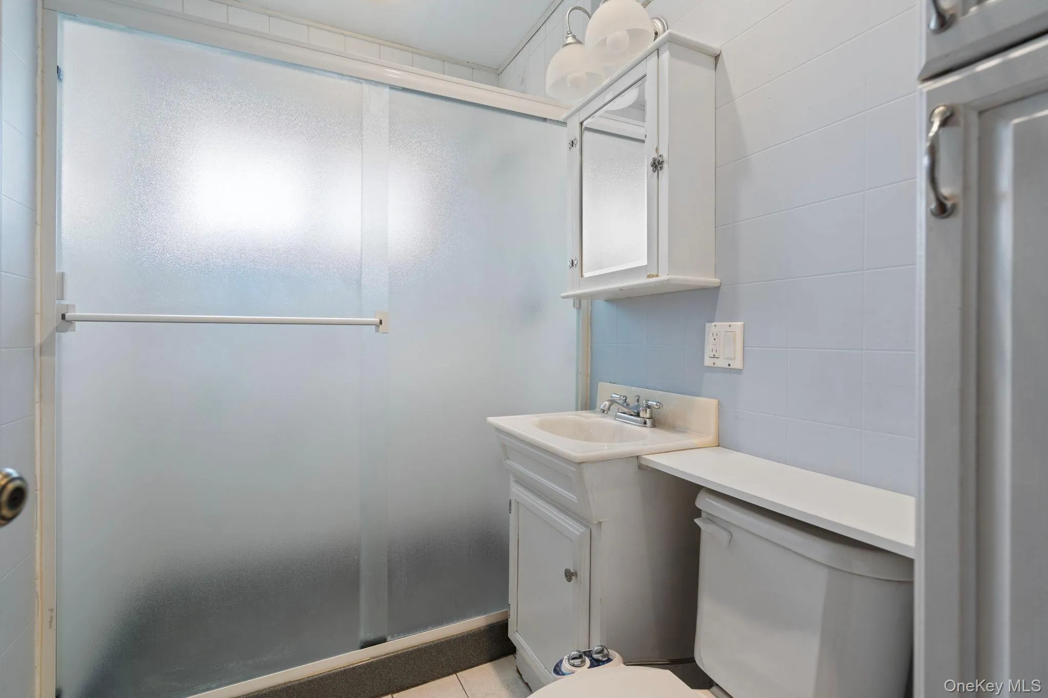 48 Grey Lane, Hempstead, NY, 5 Bedrooms Bedrooms, 9 Rooms Rooms,2 BathroomsBathrooms,Residential,For Rent,Grey,0,1049334 48 Grey Lane, Hempstead, NY, 5 Bedrooms Bedrooms, 9 Rooms Rooms,2 BathroomsBathrooms,Residential,For Rent,Grey,0,1049334