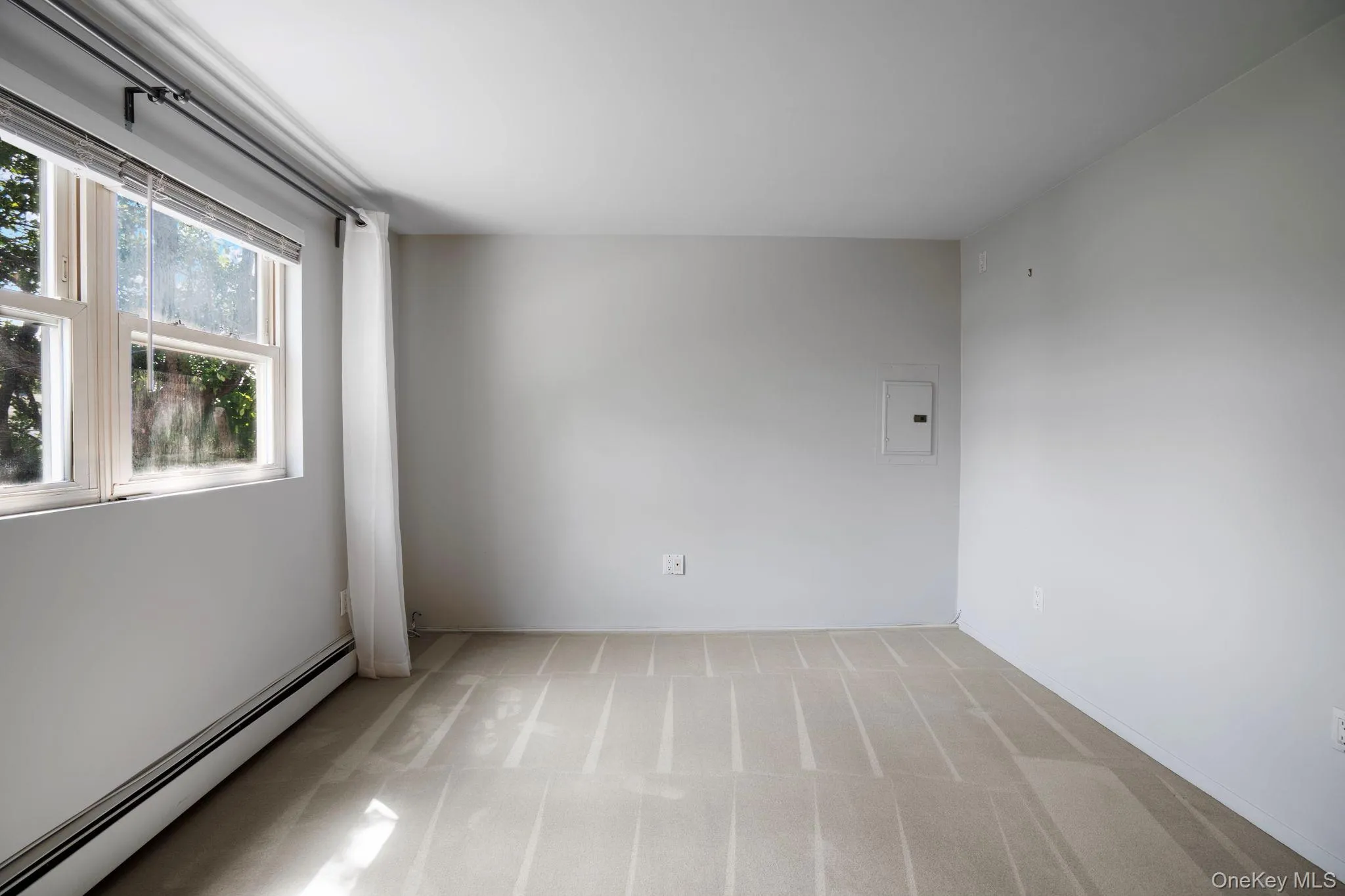 48 Grey Lane, Hempstead, NY, 5 Bedrooms Bedrooms, 9 Rooms Rooms,2 BathroomsBathrooms,Residential,For Rent,Grey,0,1049334 48 Grey Lane, Hempstead, NY, 5 Bedrooms Bedrooms, 9 Rooms Rooms,2 BathroomsBathrooms,Residential,For Rent,Grey,0,1049334