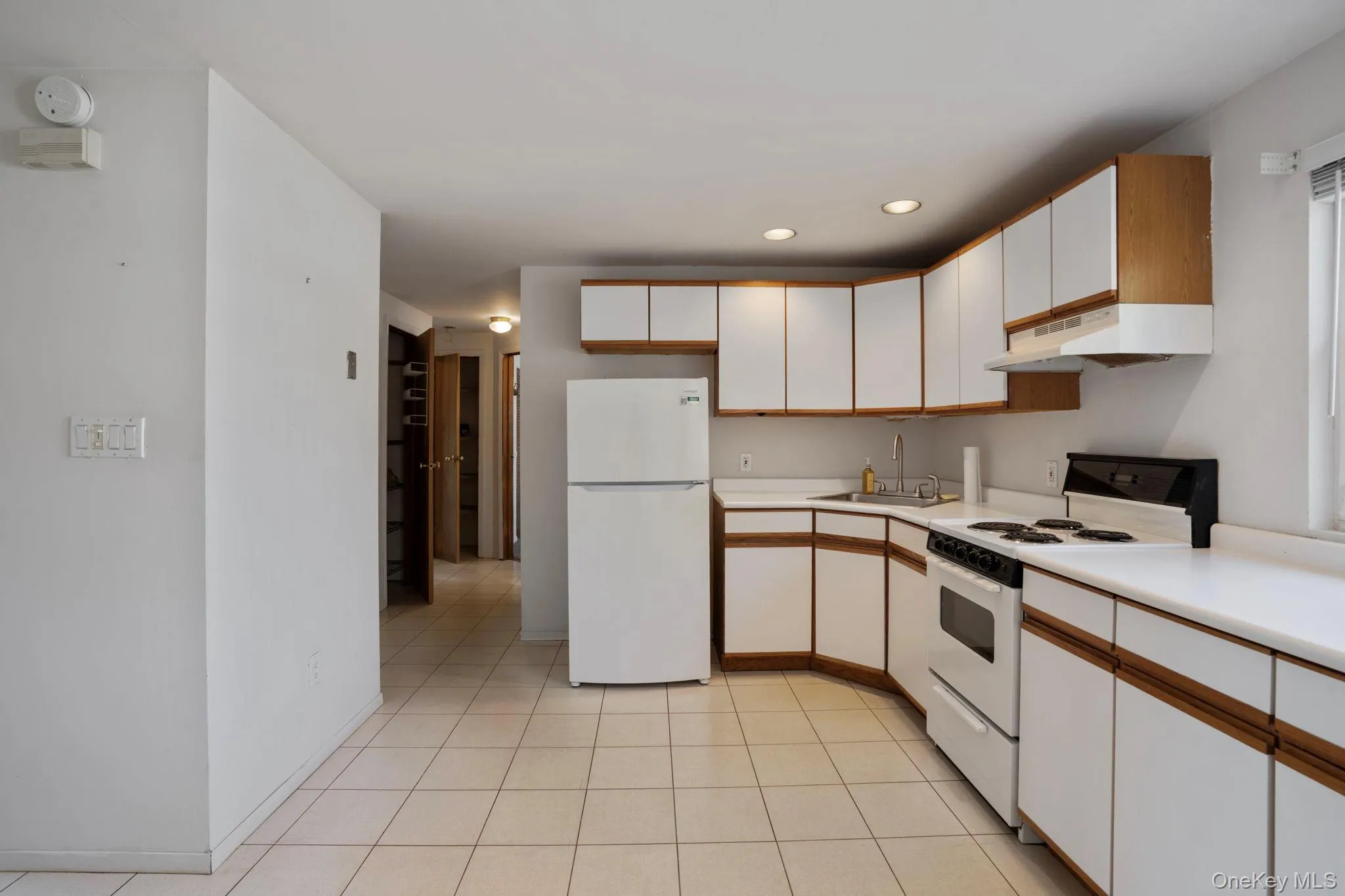 48 Grey Lane, Hempstead, NY, 5 Bedrooms Bedrooms, 9 Rooms Rooms,2 BathroomsBathrooms,Residential,For Rent,Grey,0,1049334 48 Grey Lane, Hempstead, NY, 5 Bedrooms Bedrooms, 9 Rooms Rooms,2 BathroomsBathrooms,Residential,For Rent,Grey,0,1049334