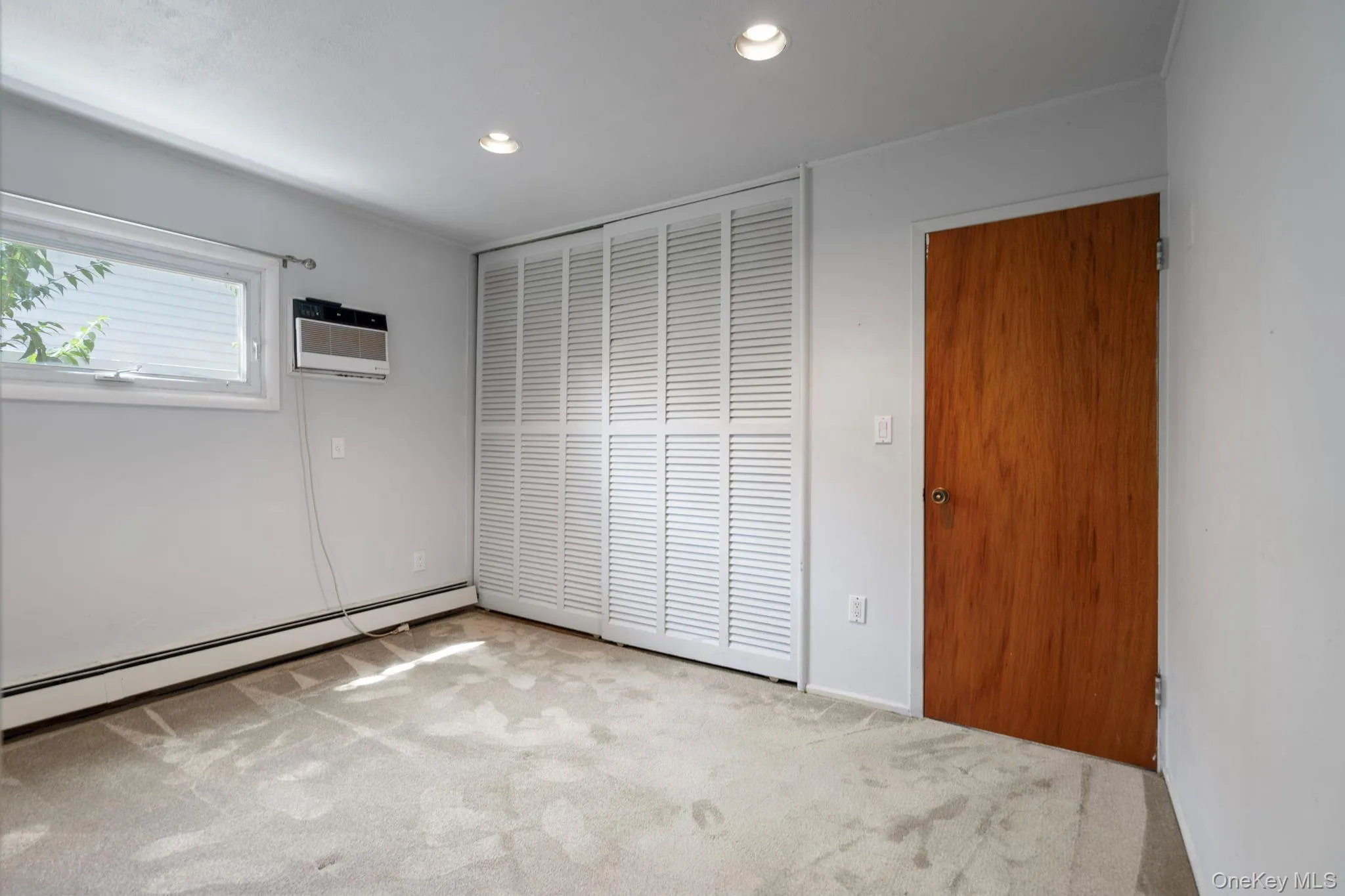 48 Grey Lane, Hempstead, NY, 5 Bedrooms Bedrooms, 9 Rooms Rooms,2 BathroomsBathrooms,Residential,For Rent,Grey,0,1049334 48 Grey Lane, Hempstead, NY, 5 Bedrooms Bedrooms, 9 Rooms Rooms,2 BathroomsBathrooms,Residential,For Rent,Grey,0,1049334