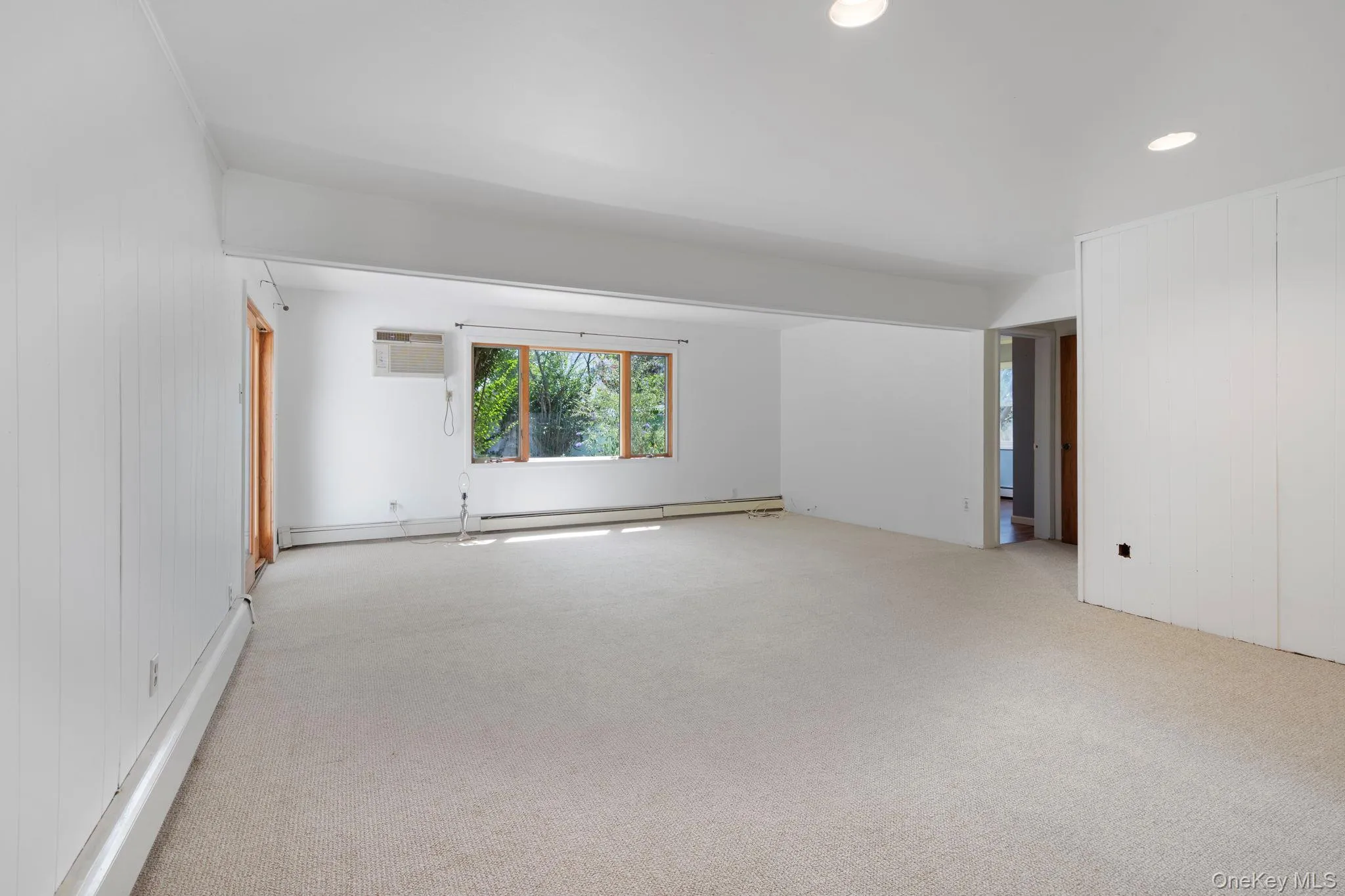 48 Grey Lane, Hempstead, NY, 5 Bedrooms Bedrooms, 9 Rooms Rooms,2 BathroomsBathrooms,Residential,For Rent,Grey,0,1049334 48 Grey Lane, Hempstead, NY, 5 Bedrooms Bedrooms, 9 Rooms Rooms,2 BathroomsBathrooms,Residential,For Rent,Grey,0,1049334