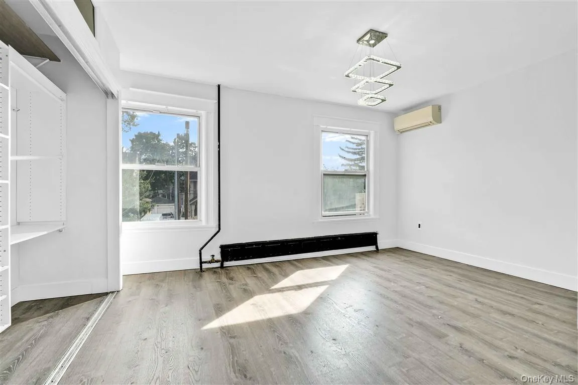 86-44 104th Street, New York, NY, 6 Bedrooms Bedrooms, 9 Rooms Rooms,2 BathroomsBathrooms,Residential,For Rent,104th,0,1049339 86-44 104th Street, New York, NY, 6 Bedrooms Bedrooms, 9 Rooms Rooms,2 BathroomsBathrooms,Residential,For Rent,104th,0,1049339