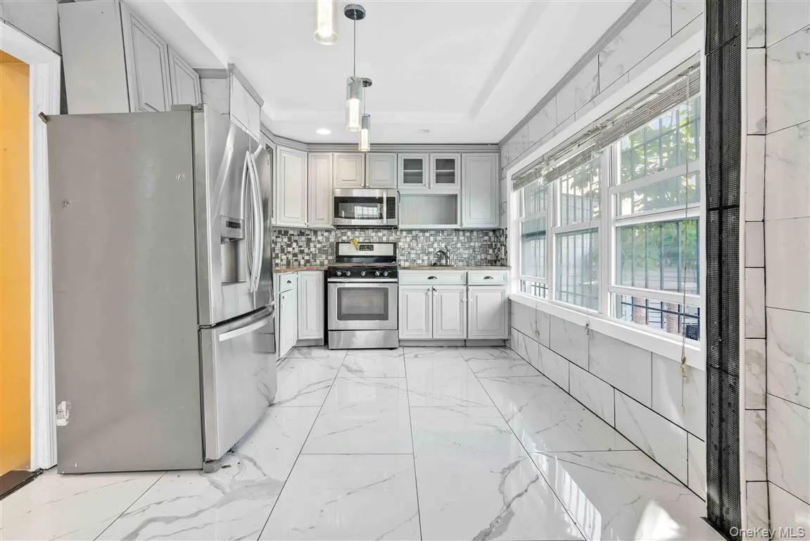 86-44 104th Street, New York, NY, 6 Bedrooms Bedrooms, 9 Rooms Rooms,2 BathroomsBathrooms,Residential,For Rent,104th,0,1049339 86-44 104th Street, New York, NY, 6 Bedrooms Bedrooms, 9 Rooms Rooms,2 BathroomsBathrooms,Residential,For Rent,104th,0,1049339