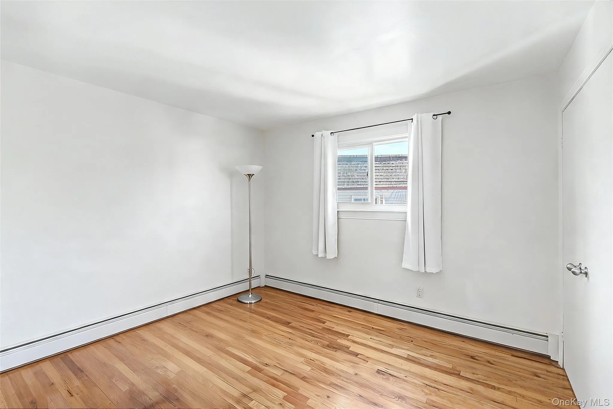 3309 255th Street, New York, NY, 4 Bedrooms Bedrooms, 9 Rooms Rooms,2 BathroomsBathrooms,Residential,For Rent,255th,0,1049342 3309 255th Street, New York, NY, 4 Bedrooms Bedrooms, 9 Rooms Rooms,2 BathroomsBathrooms,Residential,For Rent,255th,0,1049342