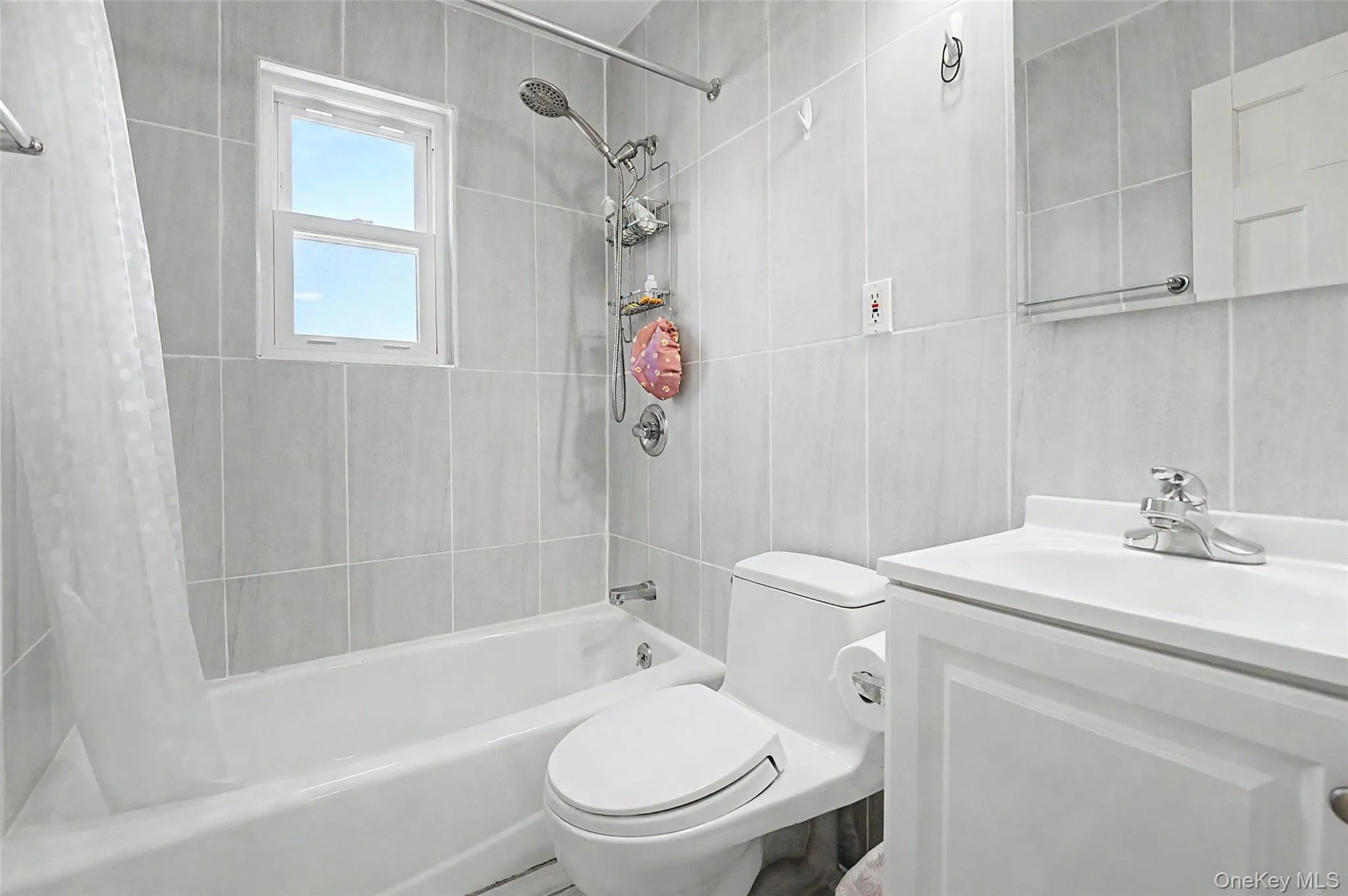3309 255th Street, New York, NY, 4 Bedrooms Bedrooms, 9 Rooms Rooms,2 BathroomsBathrooms,Residential,For Rent,255th,0,1049342 3309 255th Street, New York, NY, 4 Bedrooms Bedrooms, 9 Rooms Rooms,2 BathroomsBathrooms,Residential,For Rent,255th,0,1049342