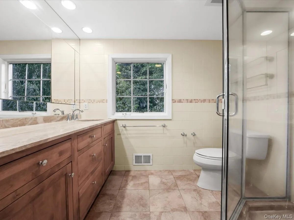 2 Amherst Road, North Hempstead, NY, 4 Bedrooms Bedrooms, 12 Rooms Rooms,3 BathroomsBathrooms,Residential,For Rent,Amherst,0,1049343 2 Amherst Road, North Hempstead, NY, 4 Bedrooms Bedrooms, 12 Rooms Rooms,3 BathroomsBathrooms,Residential,For Rent,Amherst,0,1049343