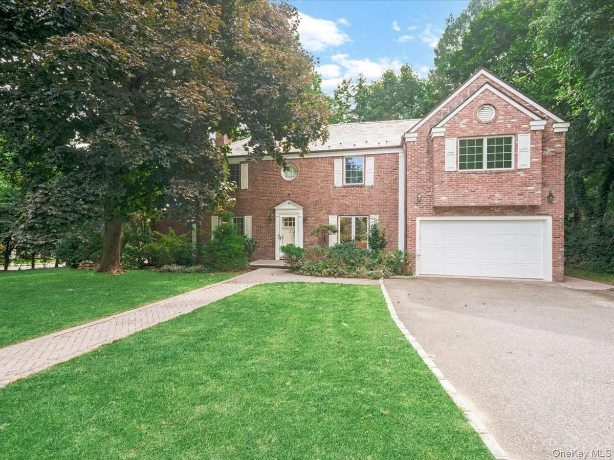 2 Amherst Road, North Hempstead, NY, 4 Bedrooms Bedrooms, 12 Rooms Rooms,3 BathroomsBathrooms,Residential,For Rent,Amherst,0,1049343 2 Amherst Road, North Hempstead, NY, 4 Bedrooms Bedrooms, 12 Rooms Rooms,3 BathroomsBathrooms,Residential,For Rent,Amherst,0,1049343