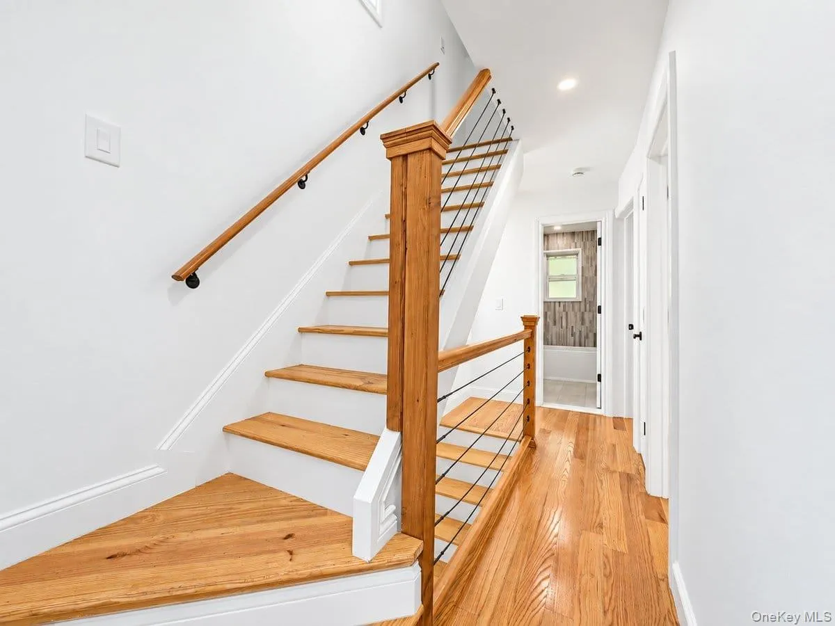 122-19 Lucas Street, New York, NY, 5 Bedrooms Bedrooms, 8 Rooms Rooms,4 BathroomsBathrooms,Residential,For Rent,Lucas,0,1049348 122-19 Lucas Street, New York, NY, 5 Bedrooms Bedrooms, 8 Rooms Rooms,4 BathroomsBathrooms,Residential,For Rent,Lucas,0,1049348
