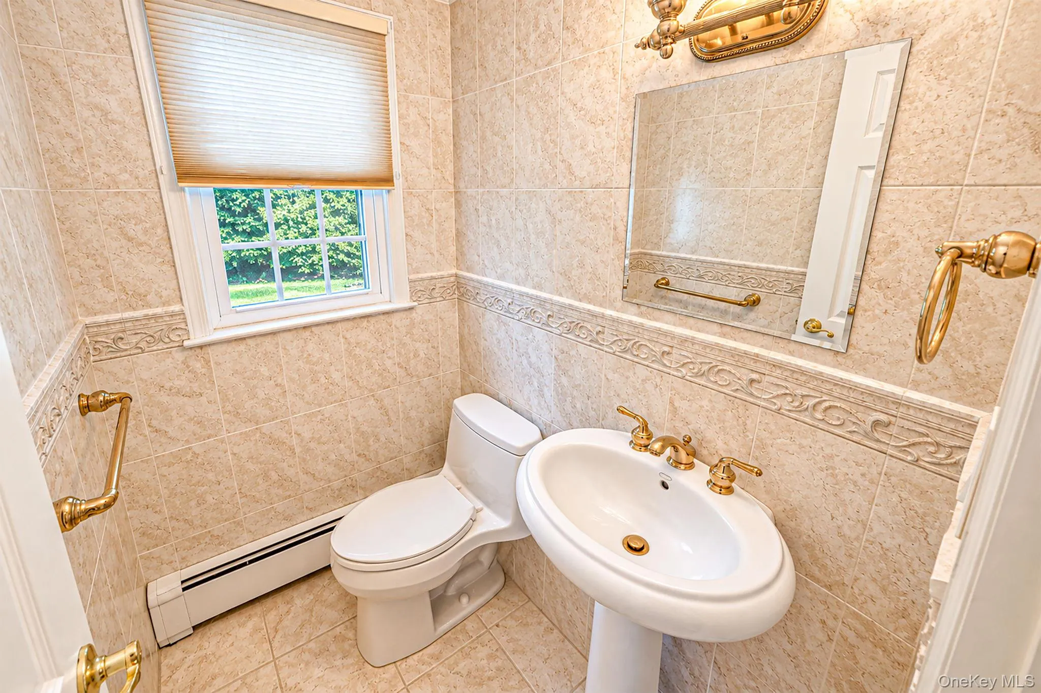 30 Damin Circle, Smithtown, NY, 4 Bedrooms Bedrooms, 9 Rooms Rooms,2 BathroomsBathrooms,Residential,For Rent,Damin,0,1049354 30 Damin Circle, Smithtown, NY, 4 Bedrooms Bedrooms, 9 Rooms Rooms,2 BathroomsBathrooms,Residential,For Rent,Damin,0,1049354