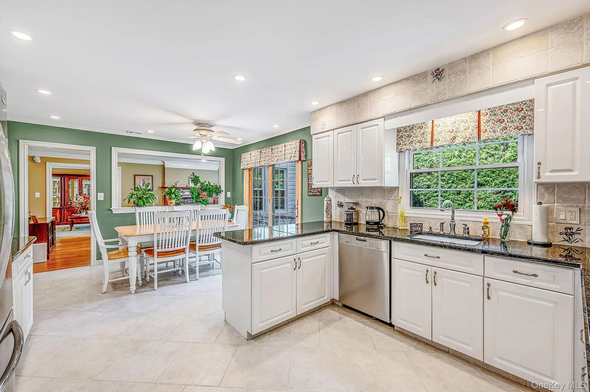 30 Damin Circle, Smithtown, NY, 4 Bedrooms Bedrooms, 9 Rooms Rooms,2 BathroomsBathrooms,Residential,For Rent,Damin,0,1049354 30 Damin Circle, Smithtown, NY, 4 Bedrooms Bedrooms, 9 Rooms Rooms,2 BathroomsBathrooms,Residential,For Rent,Damin,0,1049354