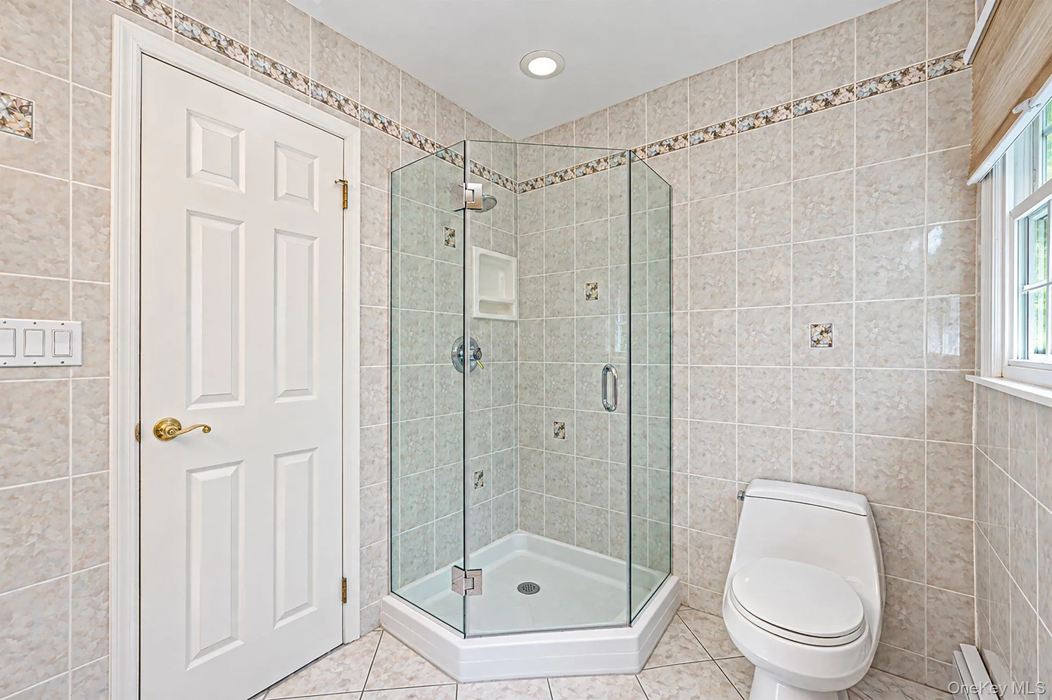 30 Damin Circle, Smithtown, NY, 4 Bedrooms Bedrooms, 9 Rooms Rooms,2 BathroomsBathrooms,Residential,For Rent,Damin,0,1049354 30 Damin Circle, Smithtown, NY, 4 Bedrooms Bedrooms, 9 Rooms Rooms,2 BathroomsBathrooms,Residential,For Rent,Damin,0,1049354
