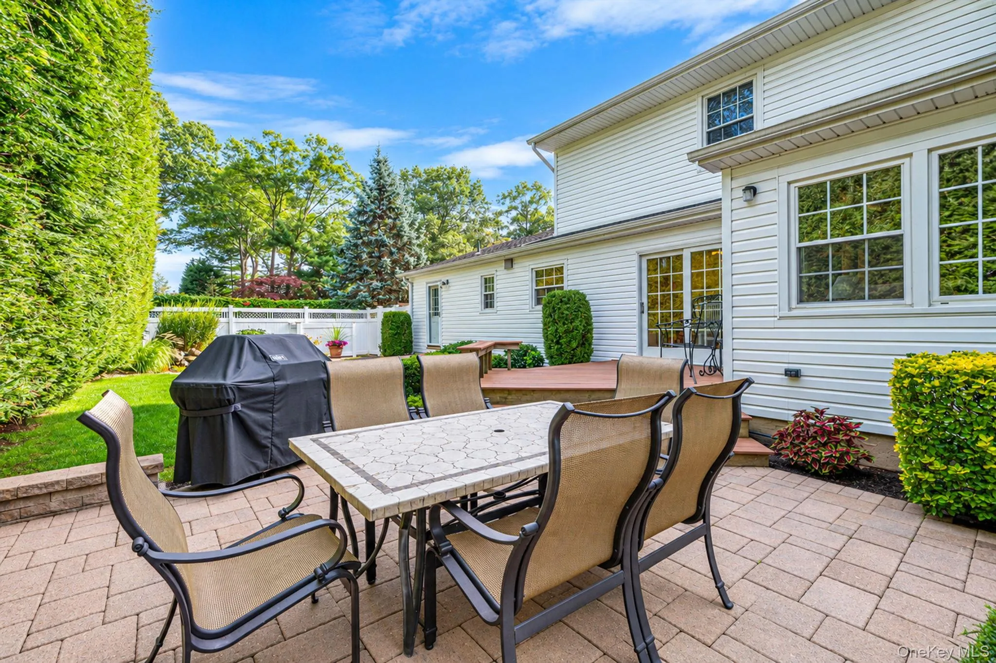 30 Damin Circle, Smithtown, NY, 4 Bedrooms Bedrooms, 9 Rooms Rooms,2 BathroomsBathrooms,Residential,For Rent,Damin,0,1049354 30 Damin Circle, Smithtown, NY, 4 Bedrooms Bedrooms, 9 Rooms Rooms,2 BathroomsBathrooms,Residential,For Rent,Damin,0,1049354