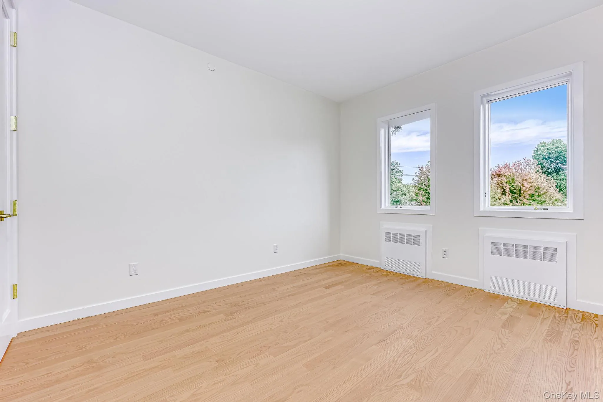 2 Roberts Road, Ramapo, NY, 8 Bedrooms Bedrooms, 30 Rooms Rooms,6 BathroomsBathrooms,Residential,For Rent,Roberts,0,1049366 2 Roberts Road, Ramapo, NY, 8 Bedrooms Bedrooms, 30 Rooms Rooms,6 BathroomsBathrooms,Residential,For Rent,Roberts,0,1049366